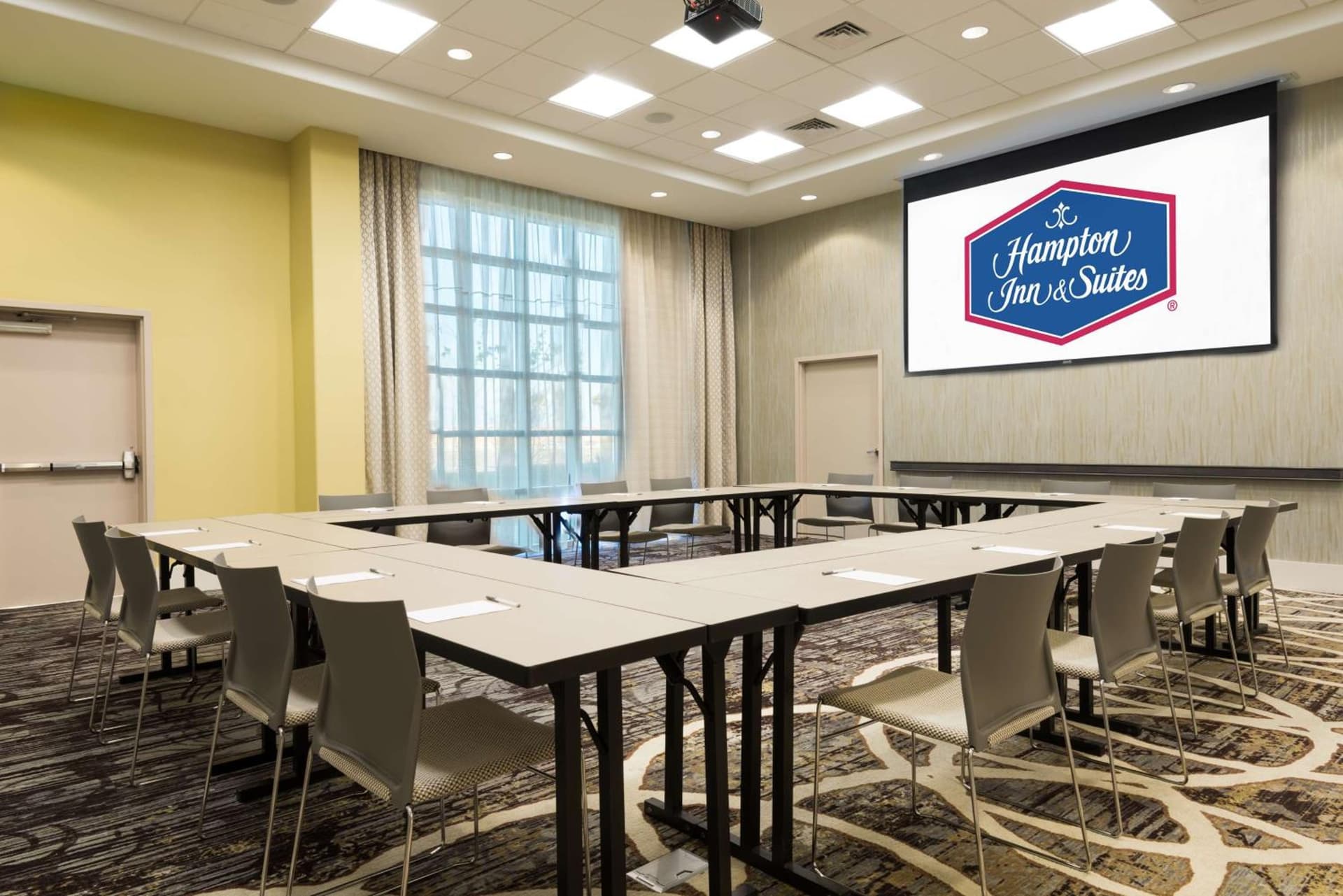 Hampton Inn & Suites Tampa Airport Avion Park Westshore gallery photo in Tampa, FL — image 6