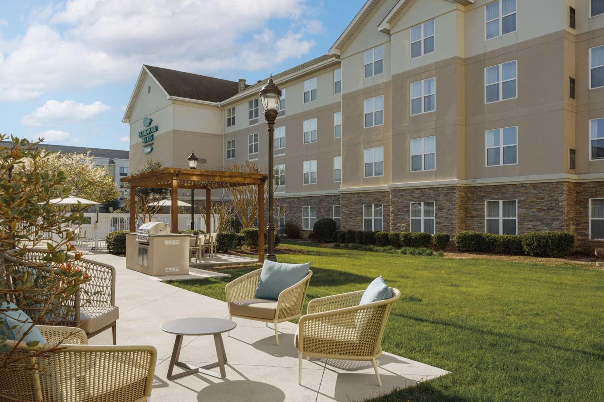Homewood Suites by Hilton Knoxville West at Turkey Creek interior in Knoxville, TN — gallery photo 2