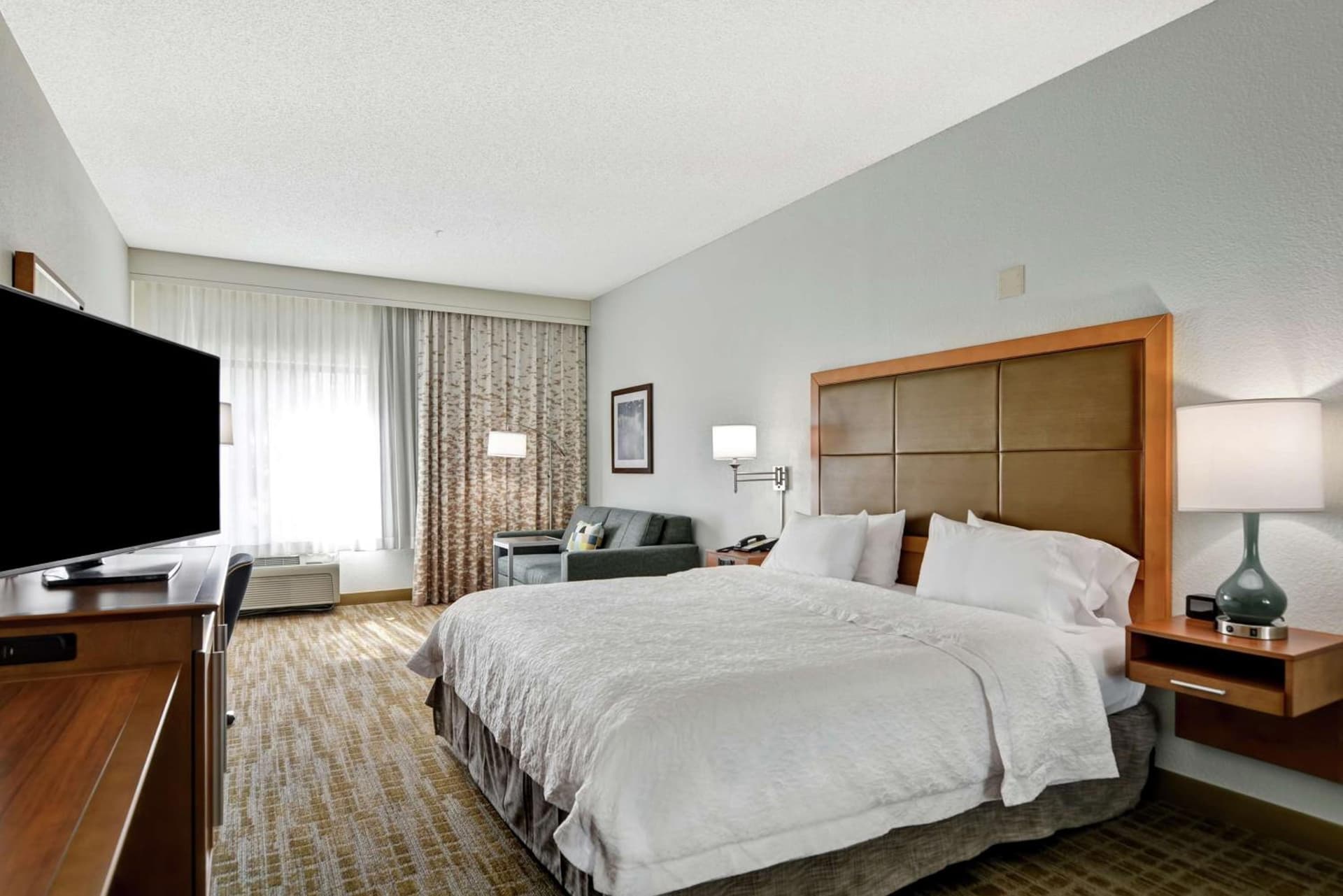 Hampton Inn Palm Beach Gardens gallery photo in Palm Beach Gardens, FL — image 25
