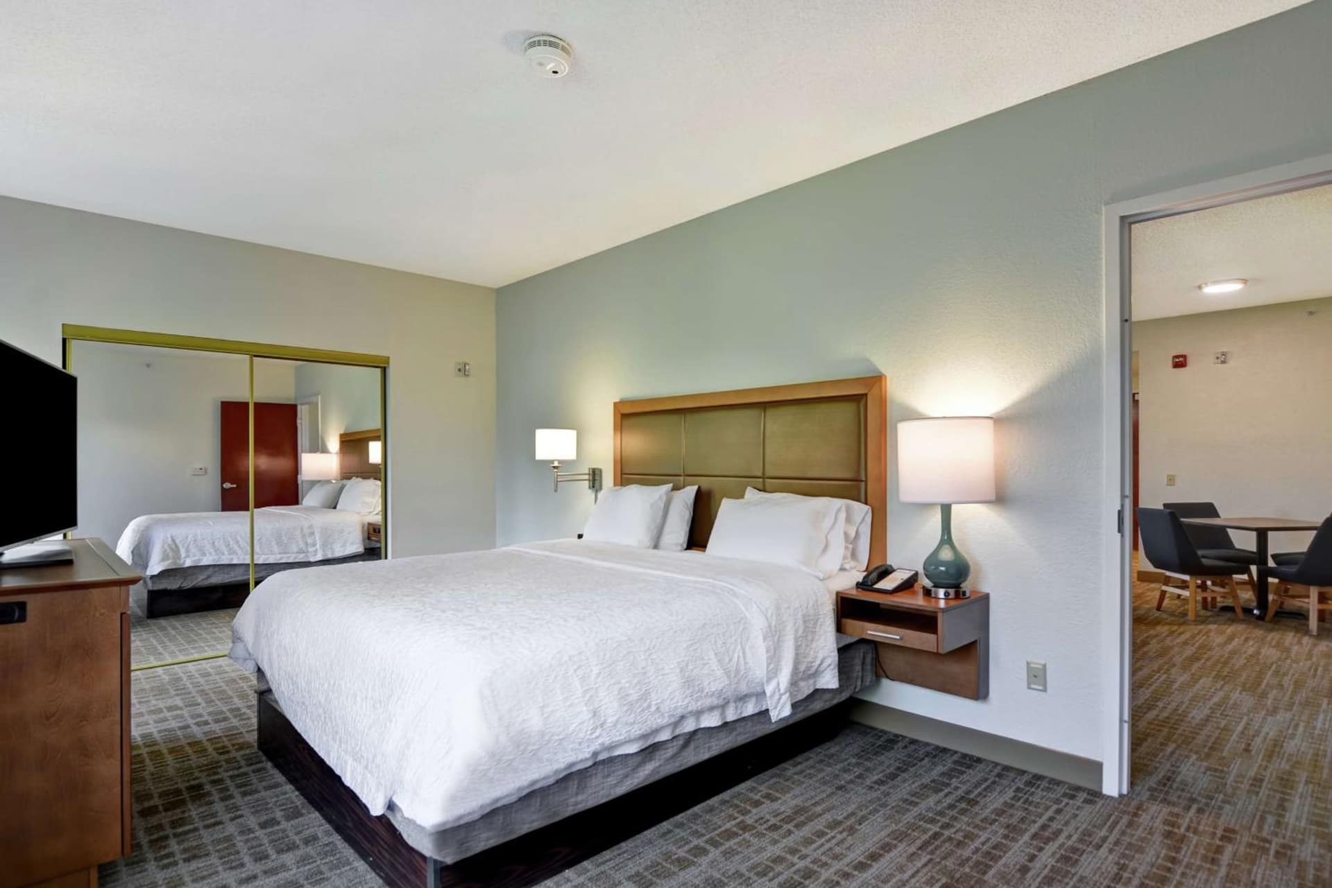 Hampton Inn Palm Beach Gardens gallery photo in Palm Beach Gardens, FL — image 15