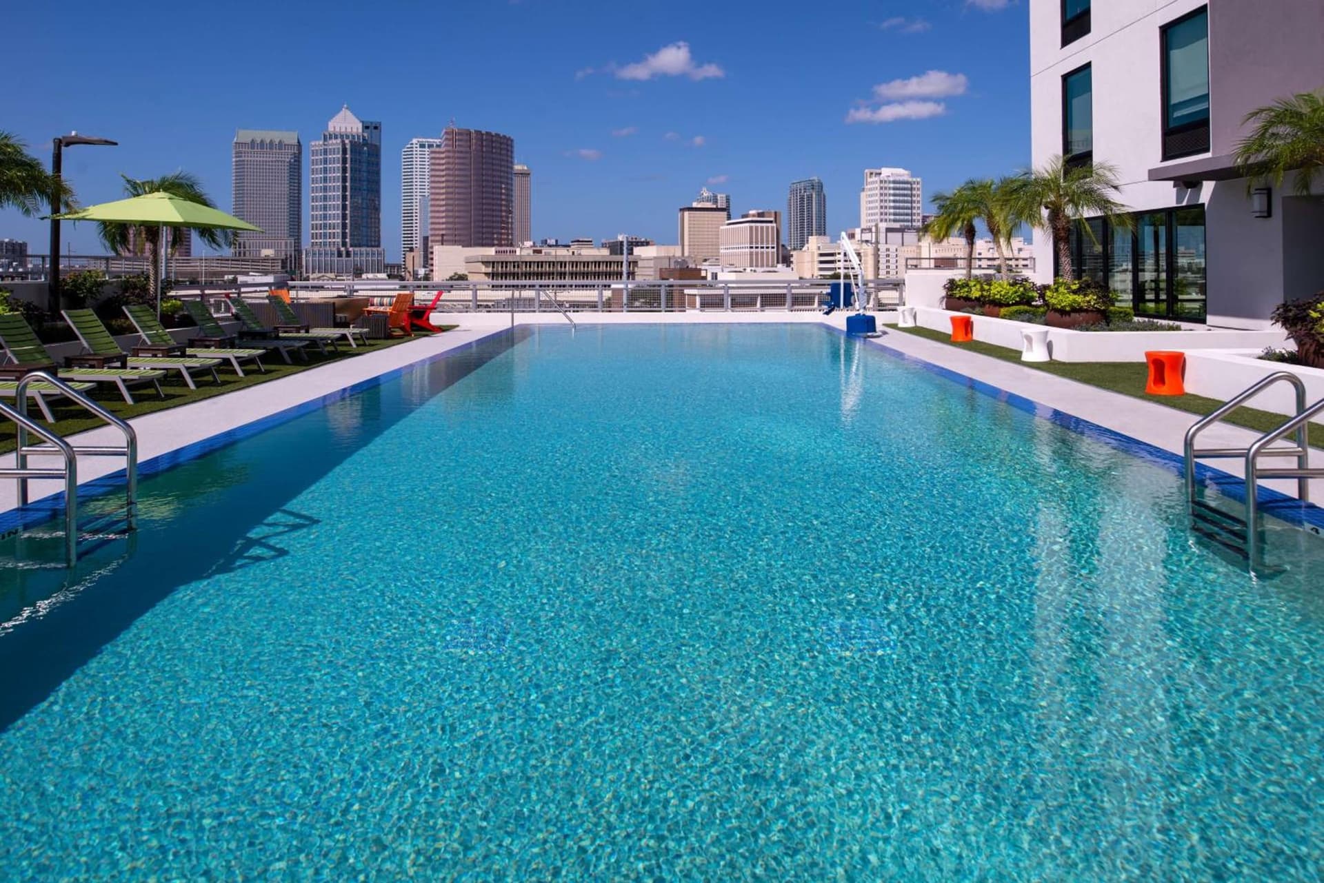 Home2 Suites By Hilton Tampa Downtown Channel District gallery photo in Tampa, FL — image 58