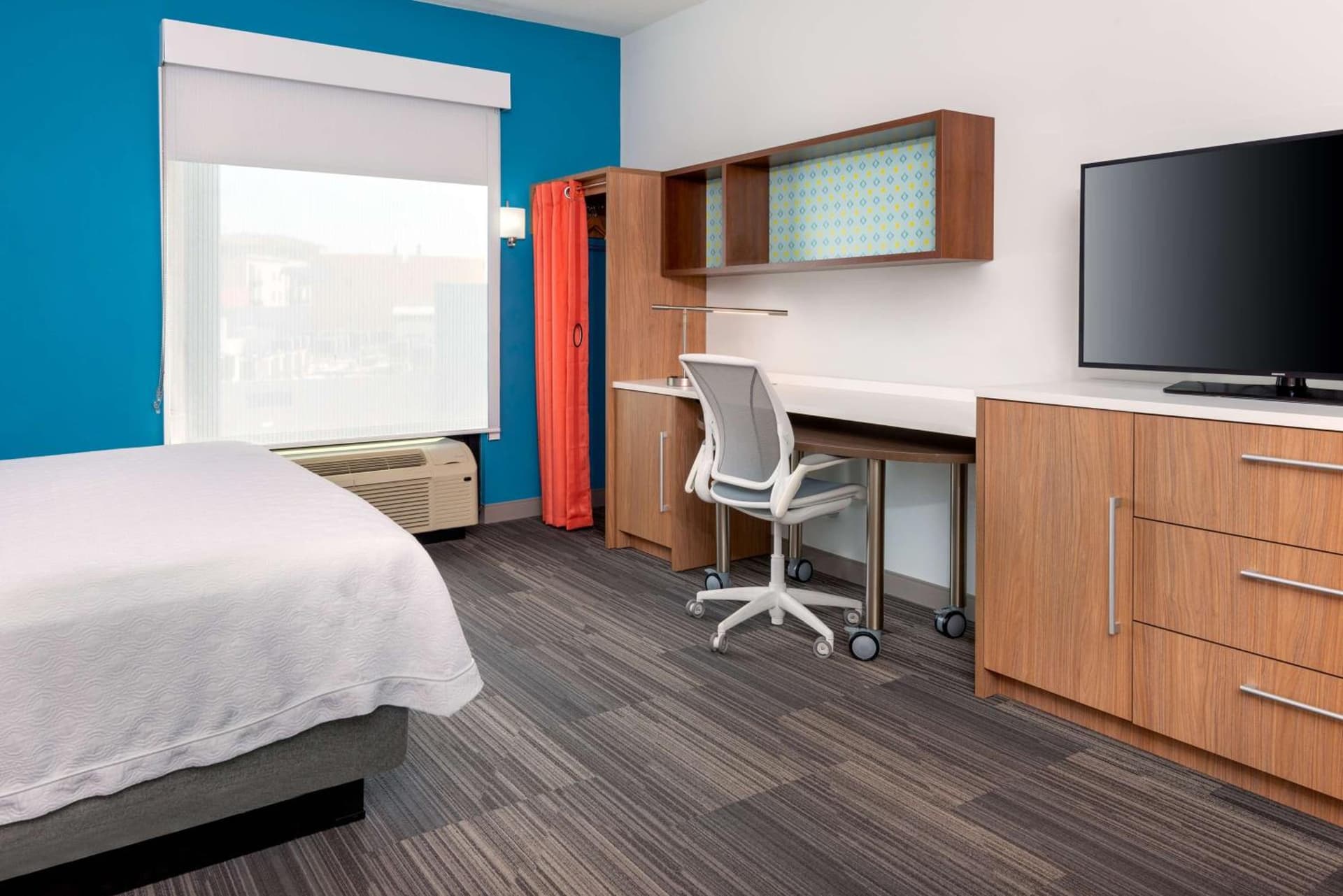 Home2 Suites By Hilton Tampa Downtown Channel District gallery photo in Tampa, FL — image 53