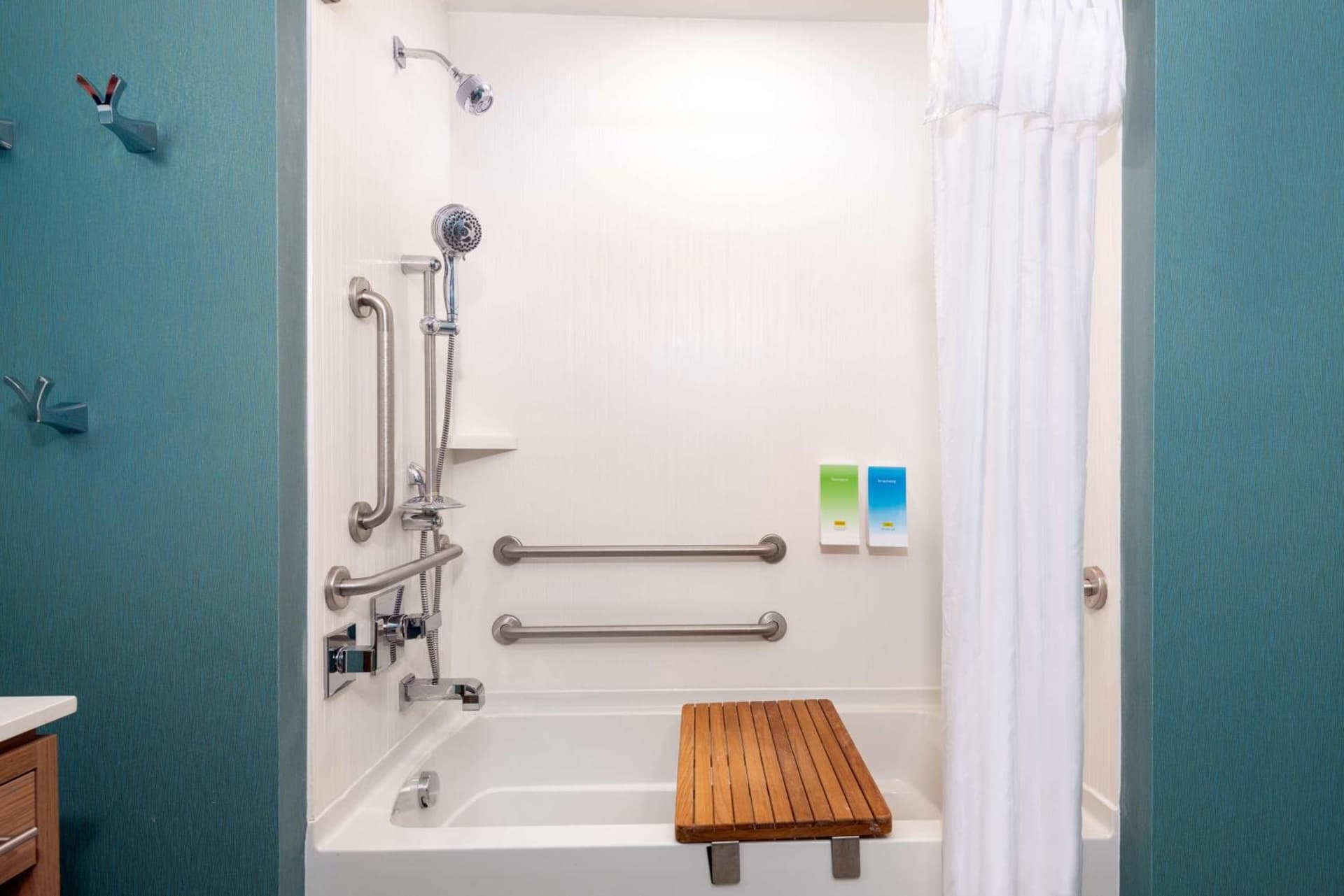 Home2 Suites By Hilton Tampa Downtown Channel District gallery photo in Tampa, FL — image 25