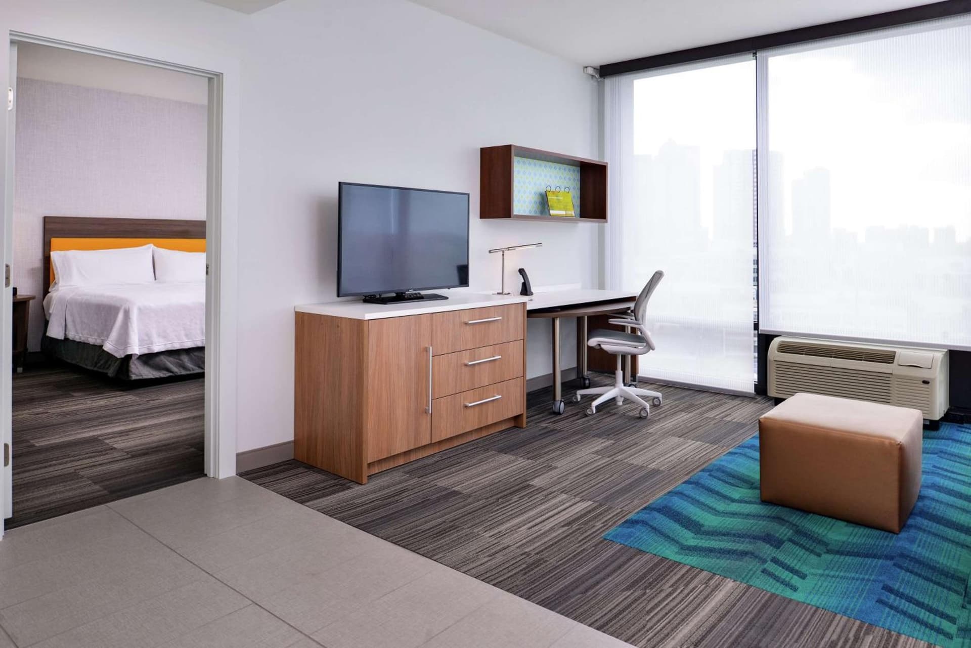 Home2 Suites By Hilton Tampa Downtown Channel District gallery photo in Tampa, FL — image 52