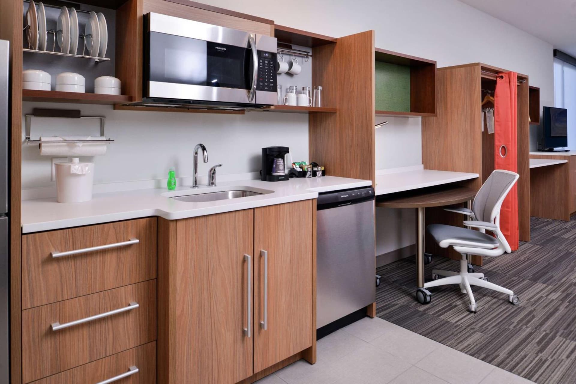 Home2 Suites By Hilton Tampa Downtown Channel District gallery photo in Tampa, FL — image 37