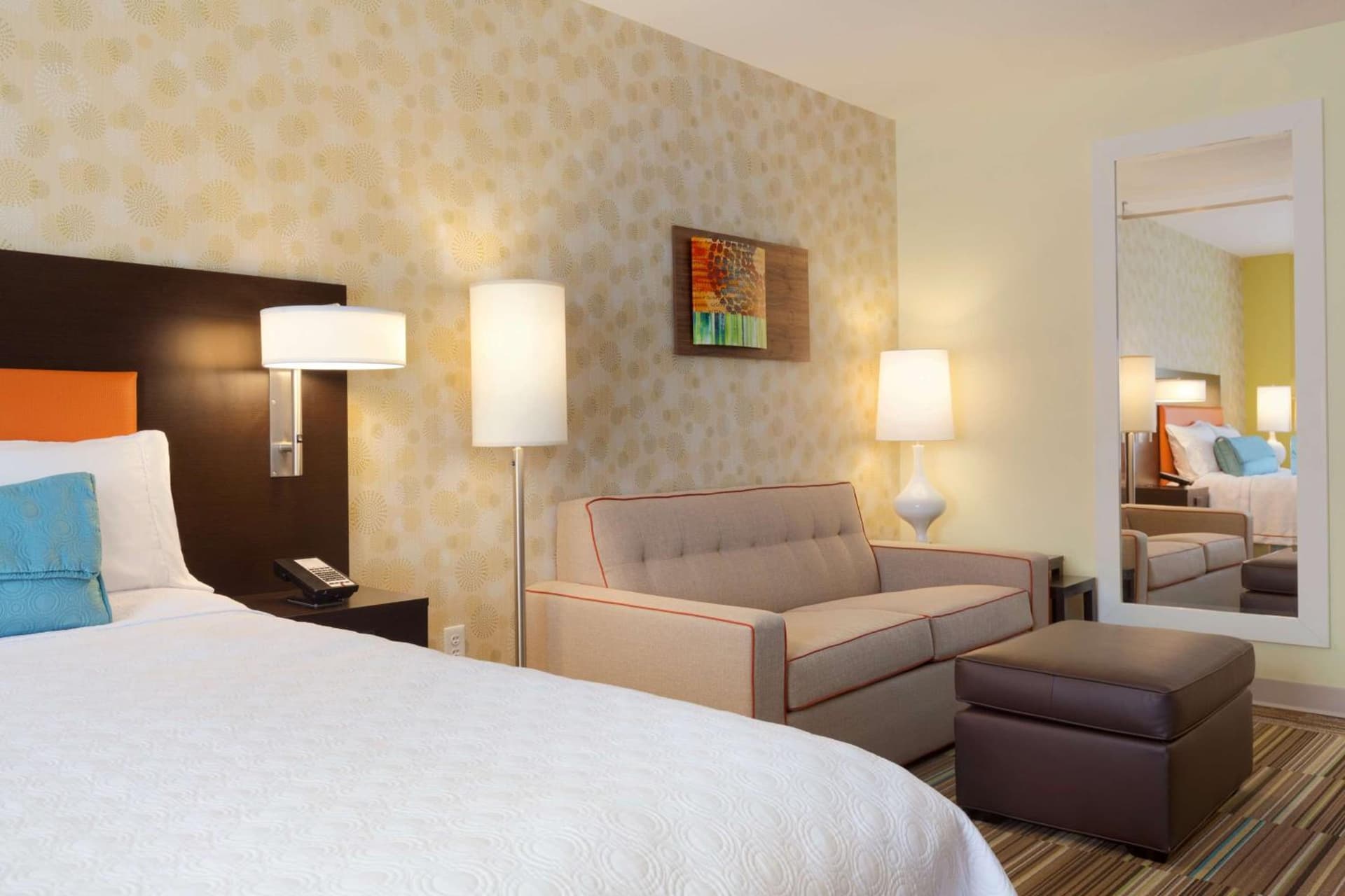 Home2 Suites by Hilton Champaign/Urbana gallery photo in Champaign, IL — image 18