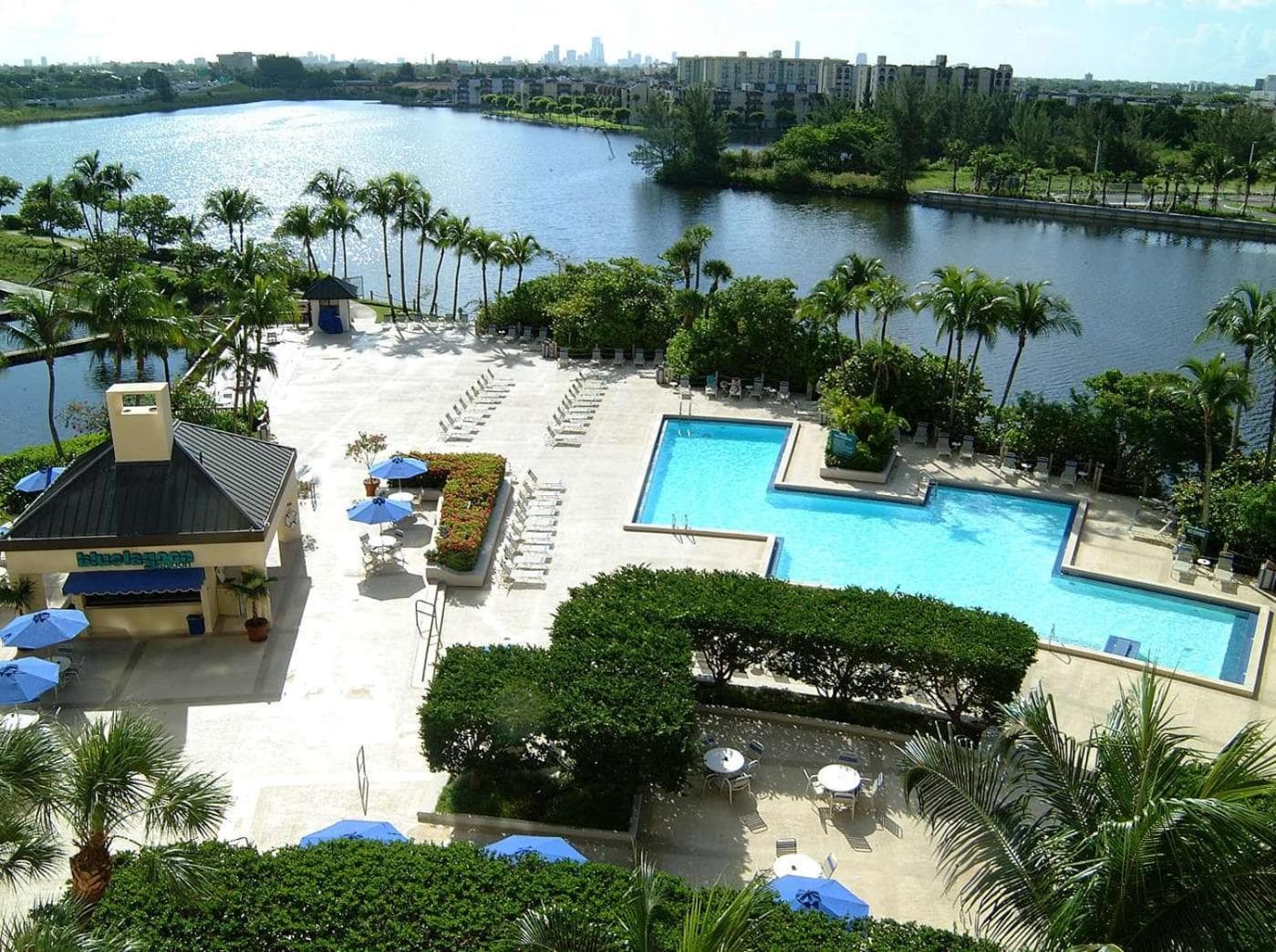 Hilton Miami Airport Blue Lagoon gallery photo in Miami, FL — image 24