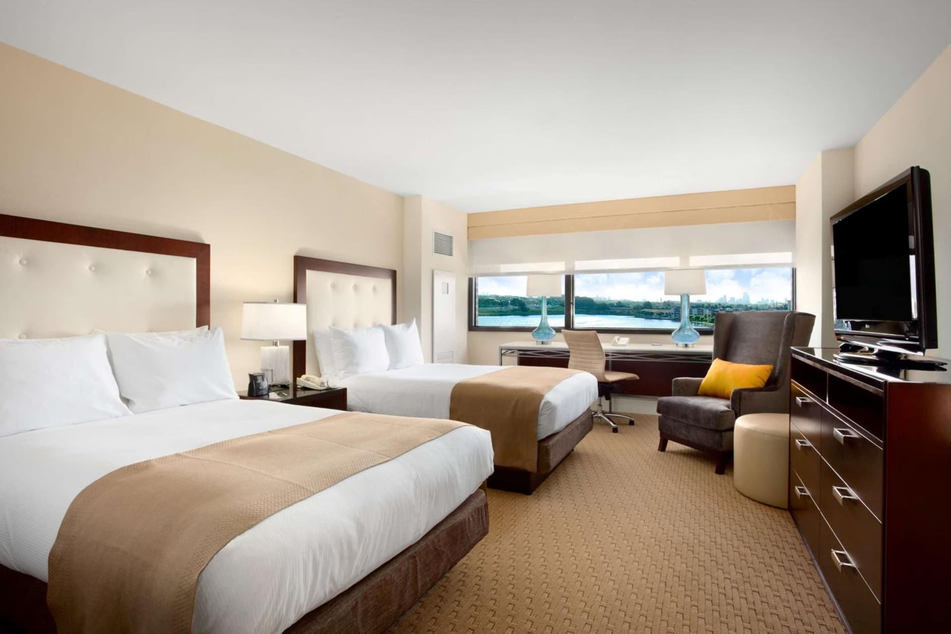 Hilton Miami Airport Blue Lagoon gallery photo in Miami, FL — image 66