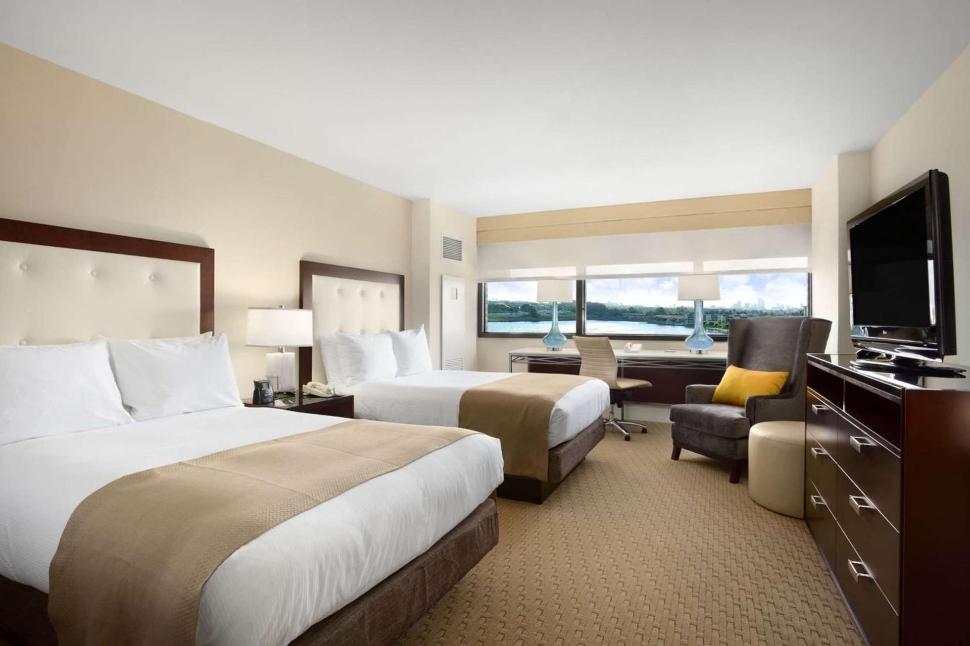 Hilton Miami Airport Blue Lagoon gallery photo in Miami, FL — image 57