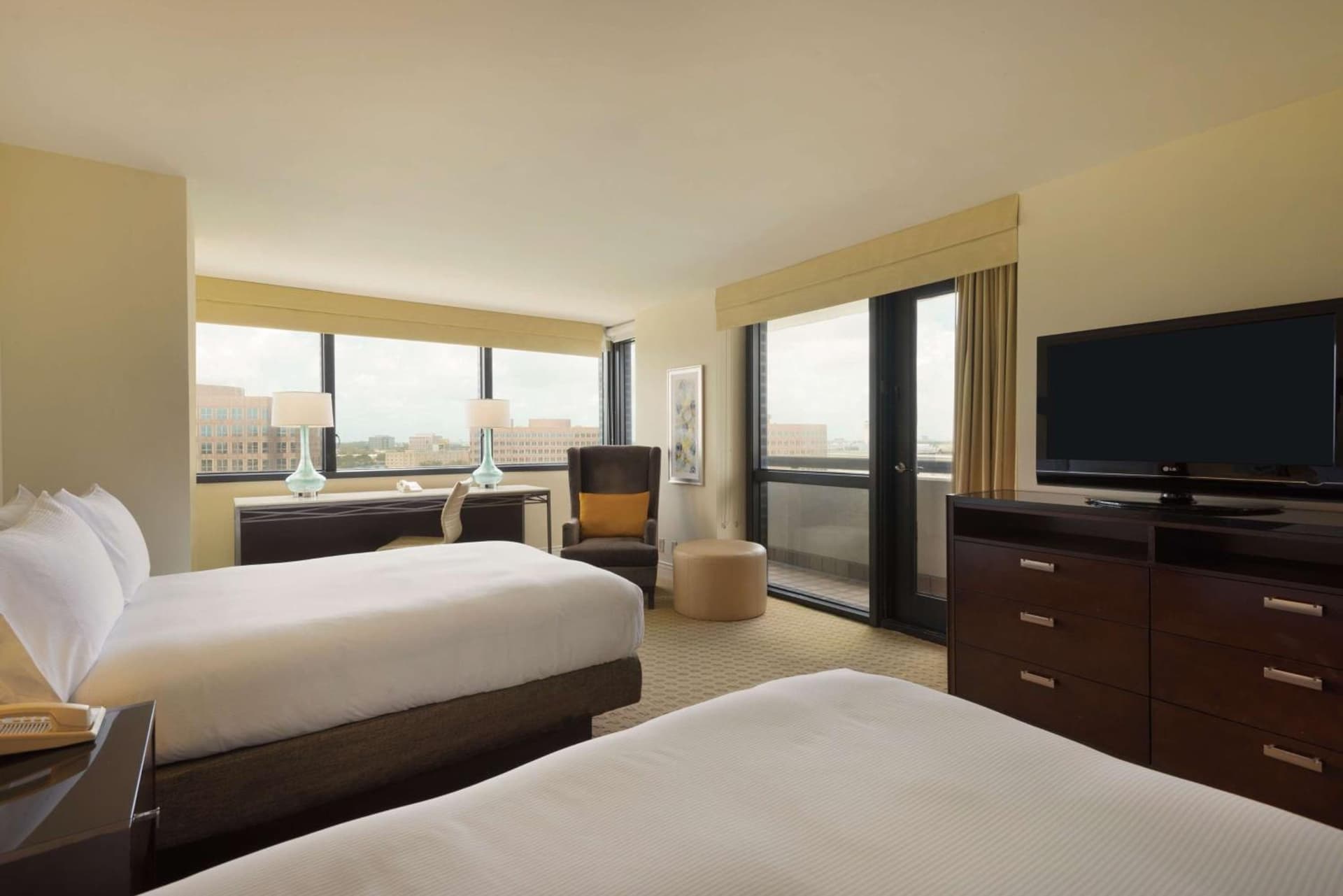 Hilton Miami Airport Blue Lagoon gallery photo in Miami, FL — image 50