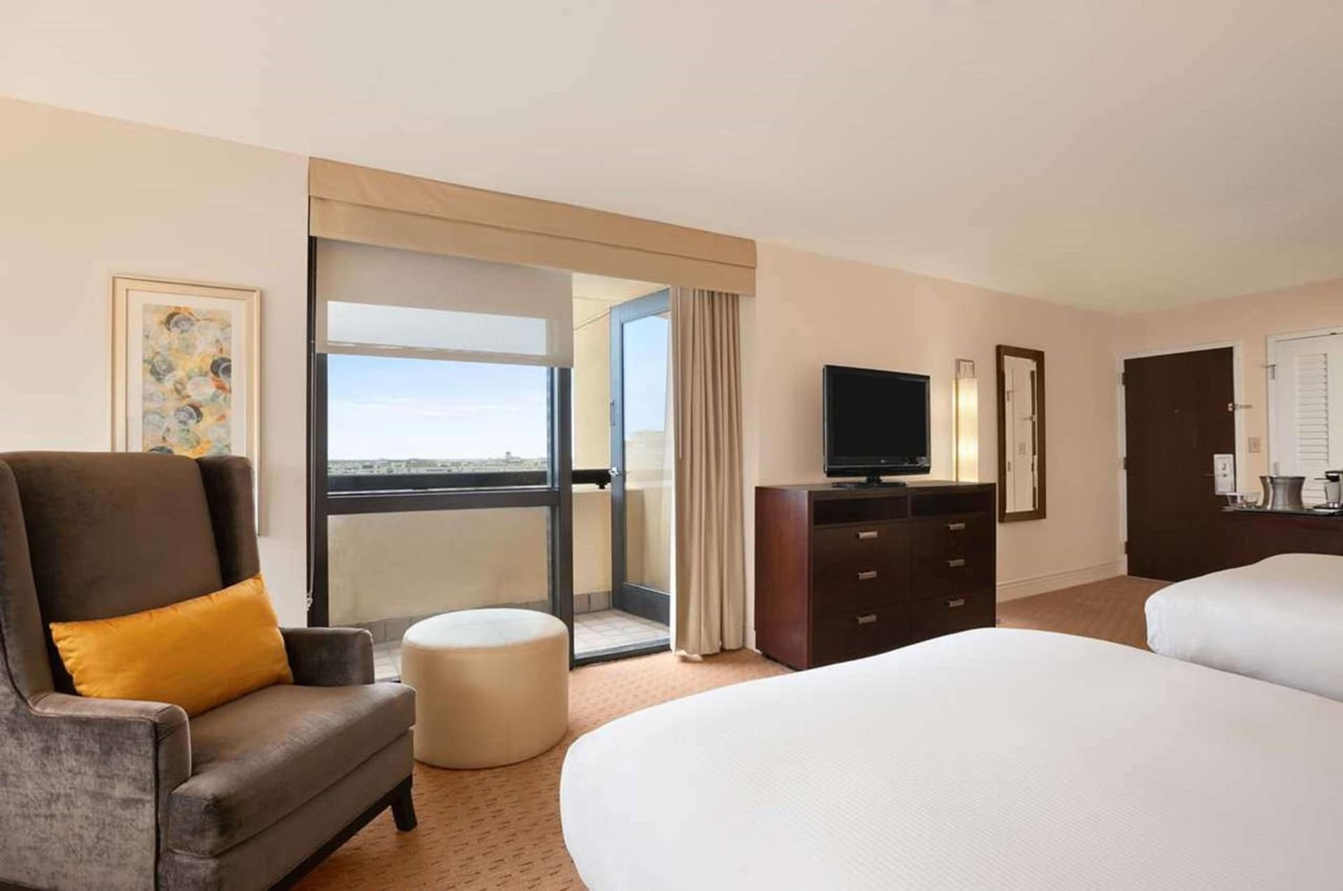 Hilton Miami Airport Blue Lagoon gallery photo in Miami, FL — image 38