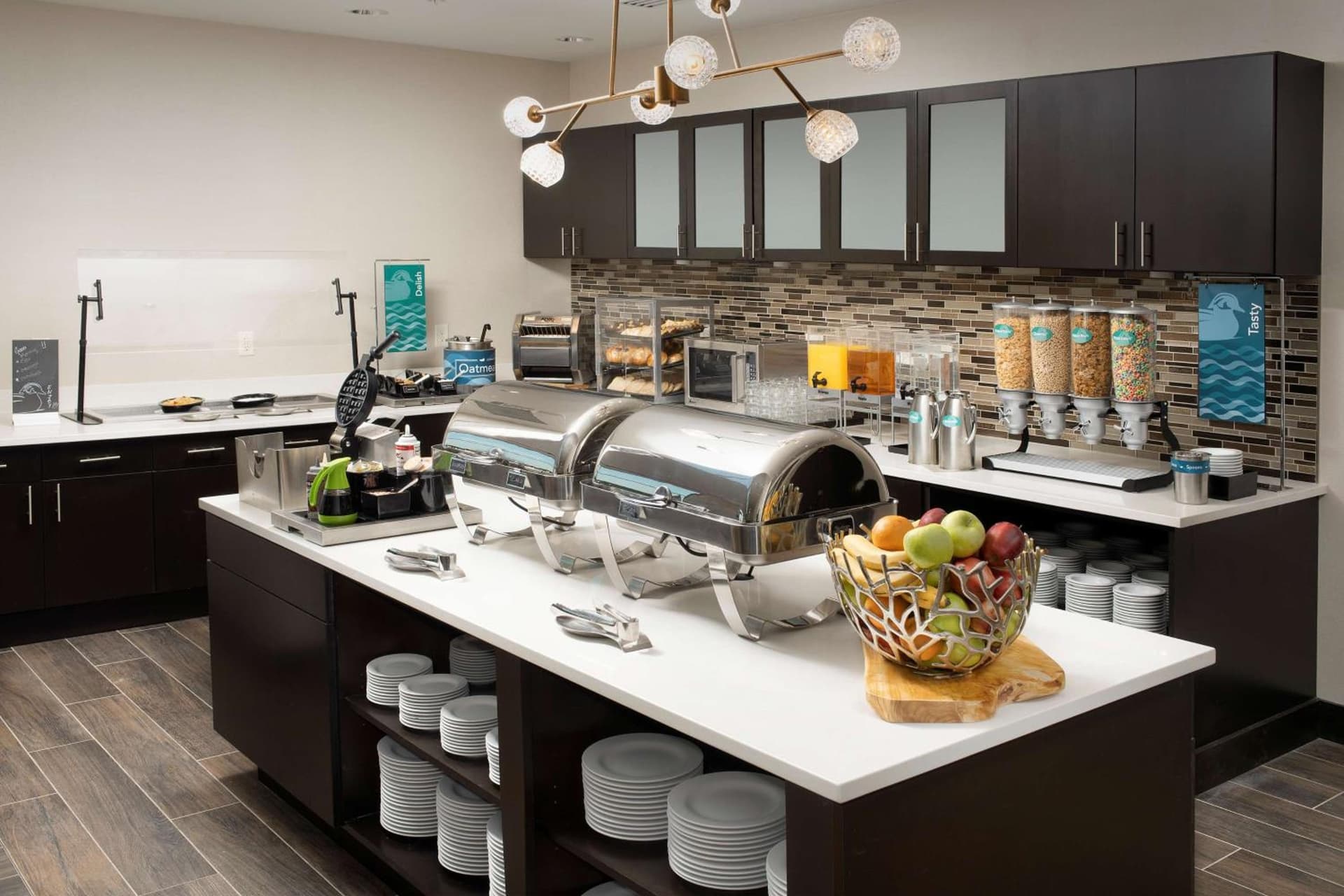 Homewood Suites By Hilton Kansas City Speedway gallery photo in Kansas City, KS — image 24