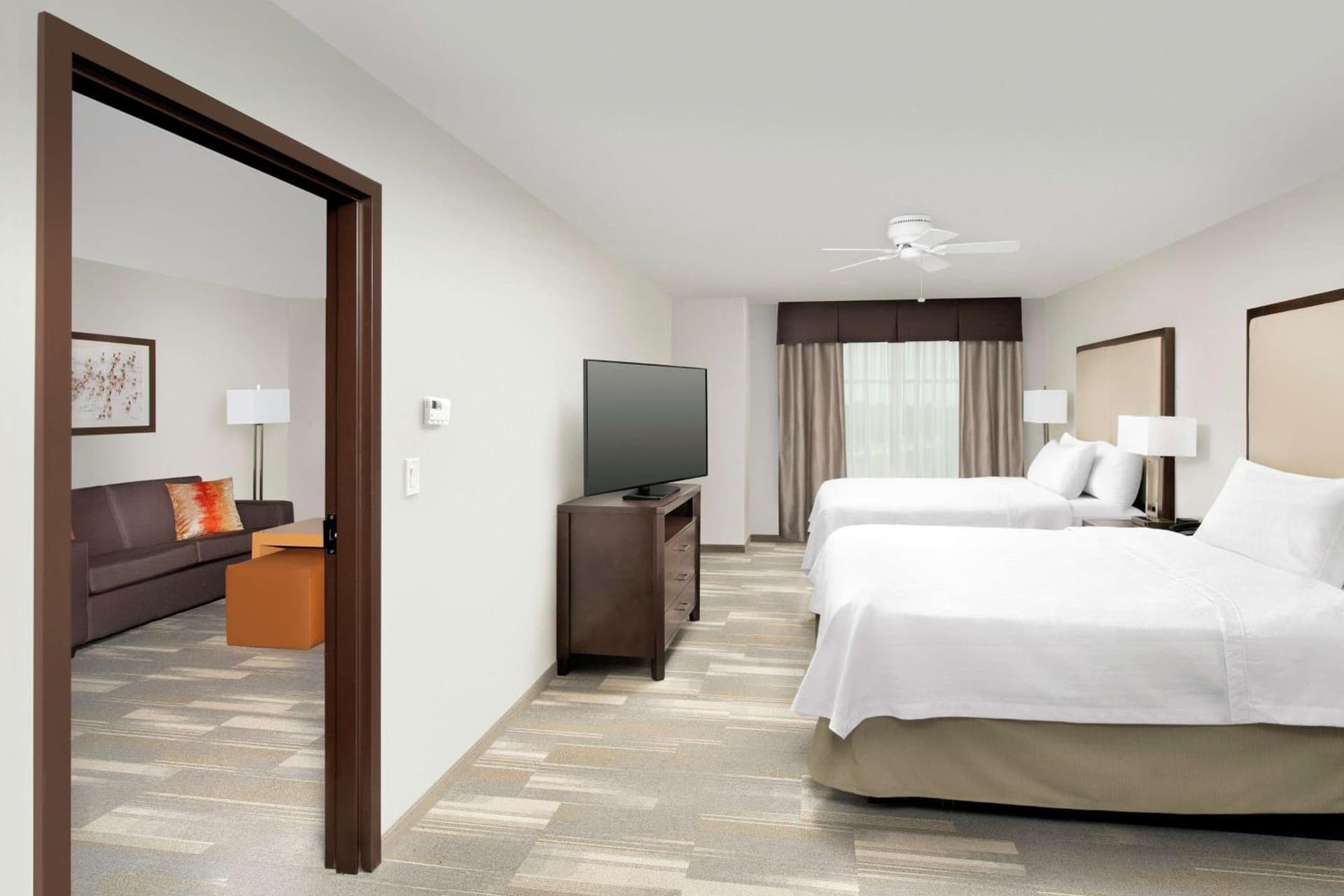Homewood Suites By Hilton Kansas City Speedway gallery photo in Kansas City, KS — image 17