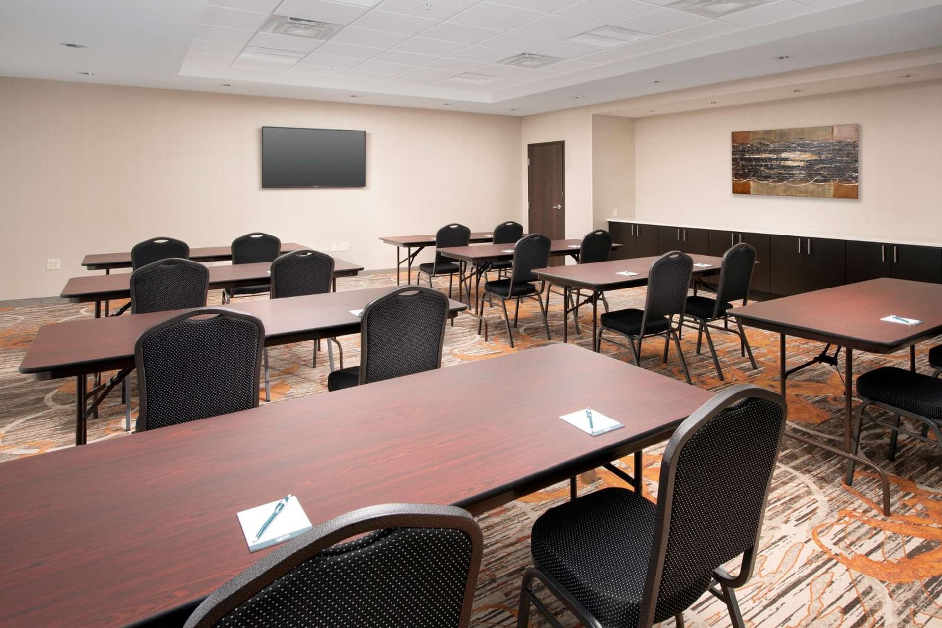 Homewood Suites By Hilton Kansas City Speedway gallery photo in Kansas City, KS — image 14