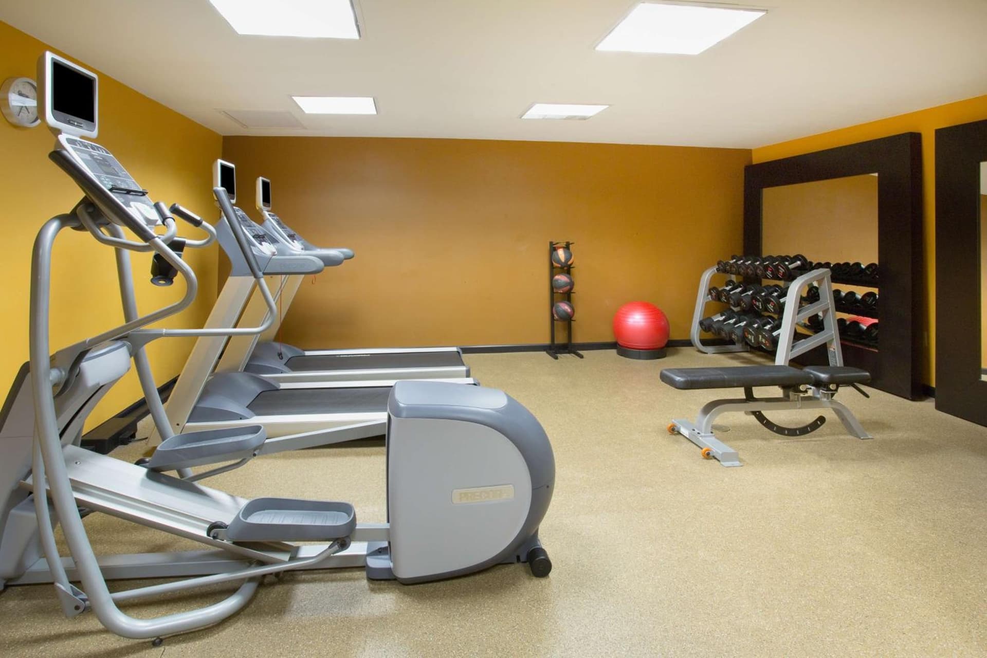 Homewood Suites by Hilton Phoenix-Avondale gallery photo in Avondale, AZ — image 4