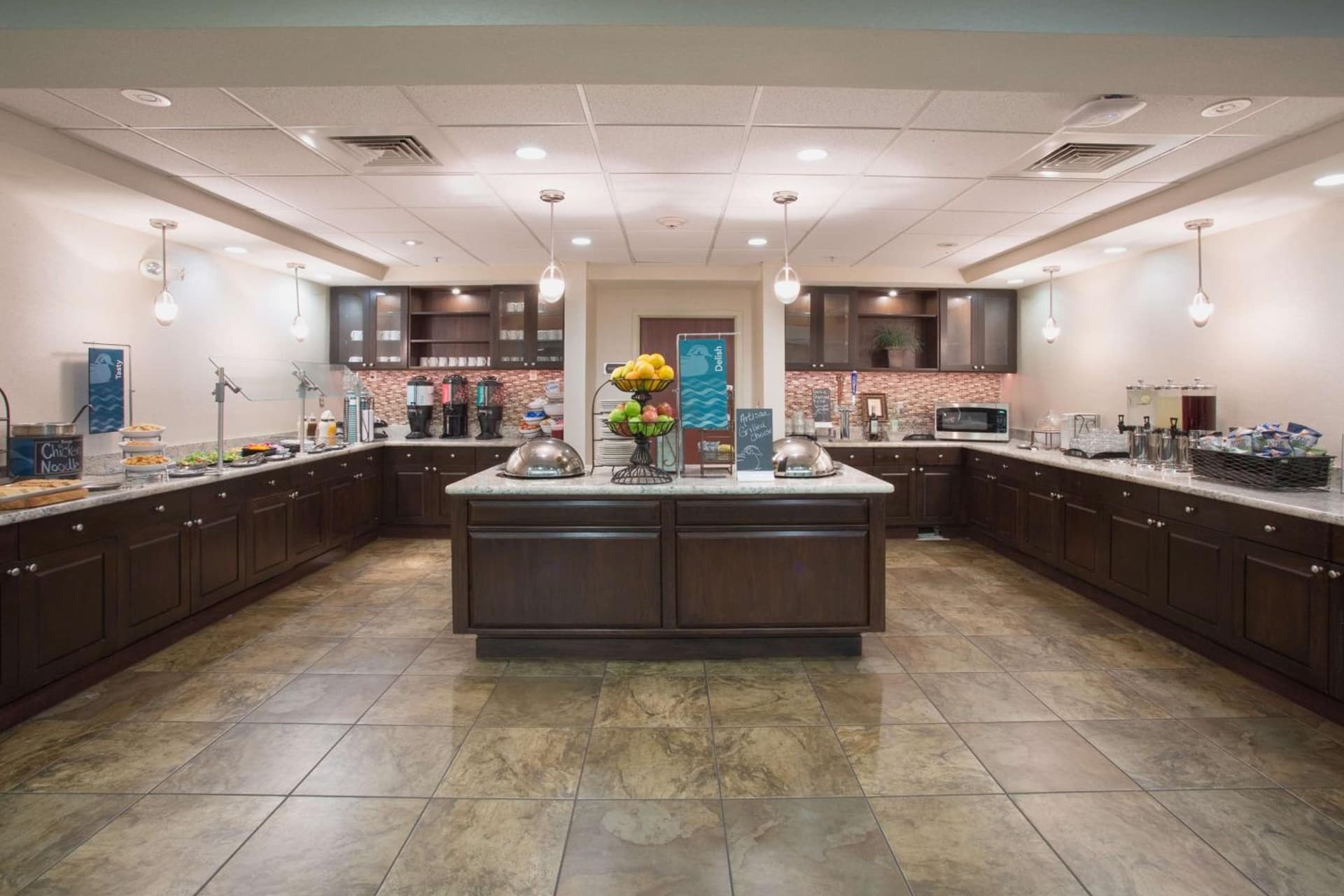 Homewood Suites by Hilton Phoenix-Avondale gallery photo in Avondale, AZ — image 6