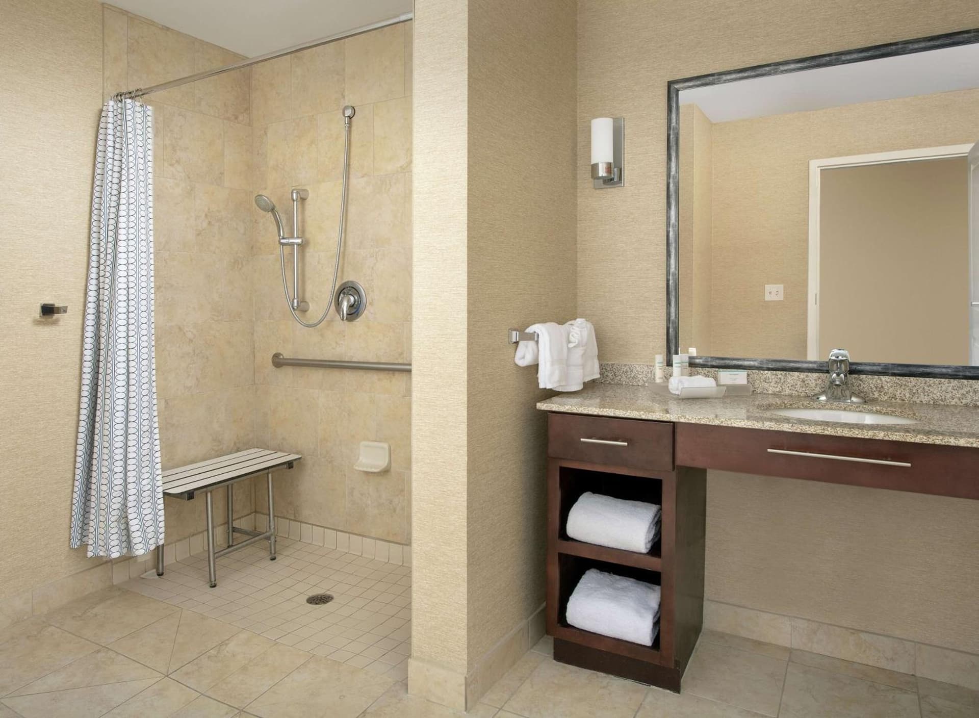 Homewood Suites by Hilton Phoenix-Avondale gallery photo in Avondale, AZ — image 19