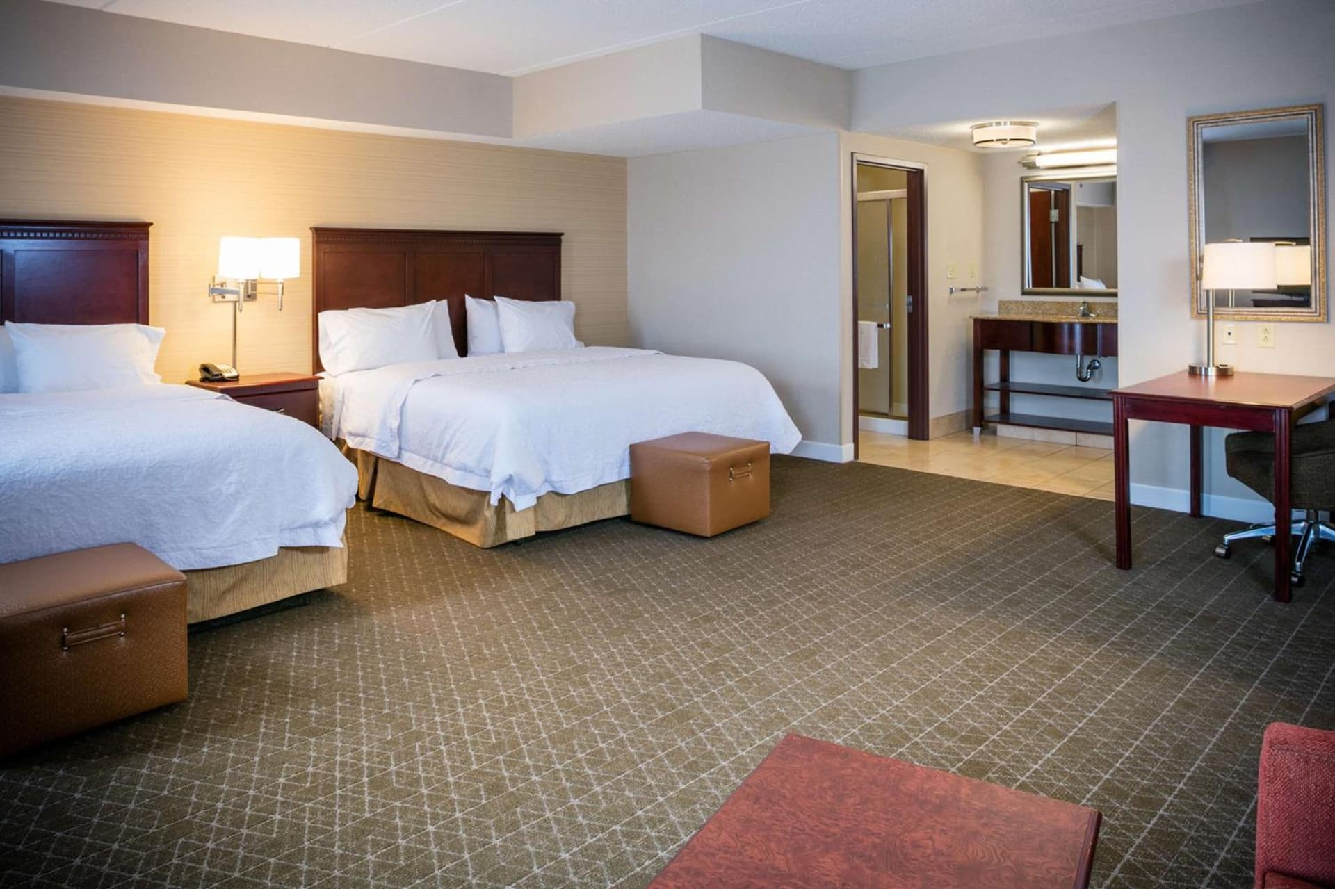 Hampton Inn & Suites Toledo-Perrysburg gallery photo in Rossford, OH — image 29