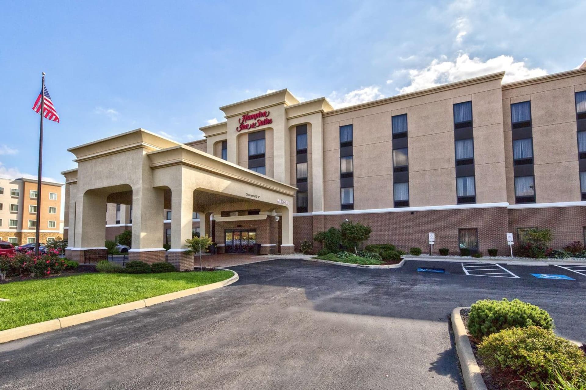 Hampton Inn & Suites Toledo-Perrysburg — hotel in Rossford, Ohio