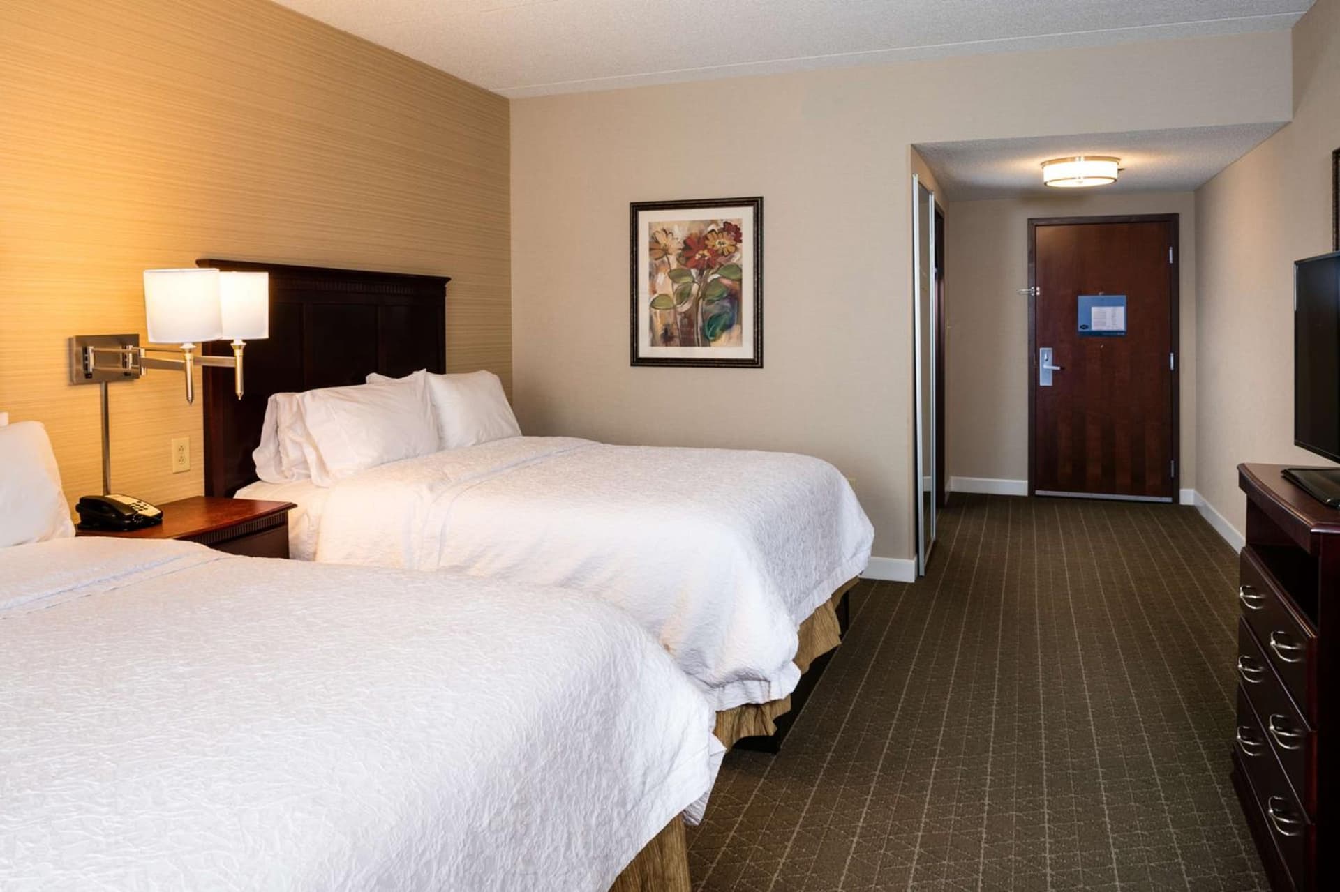 Hampton Inn & Suites Toledo-Perrysburg gallery photo in Rossford, OH — image 20