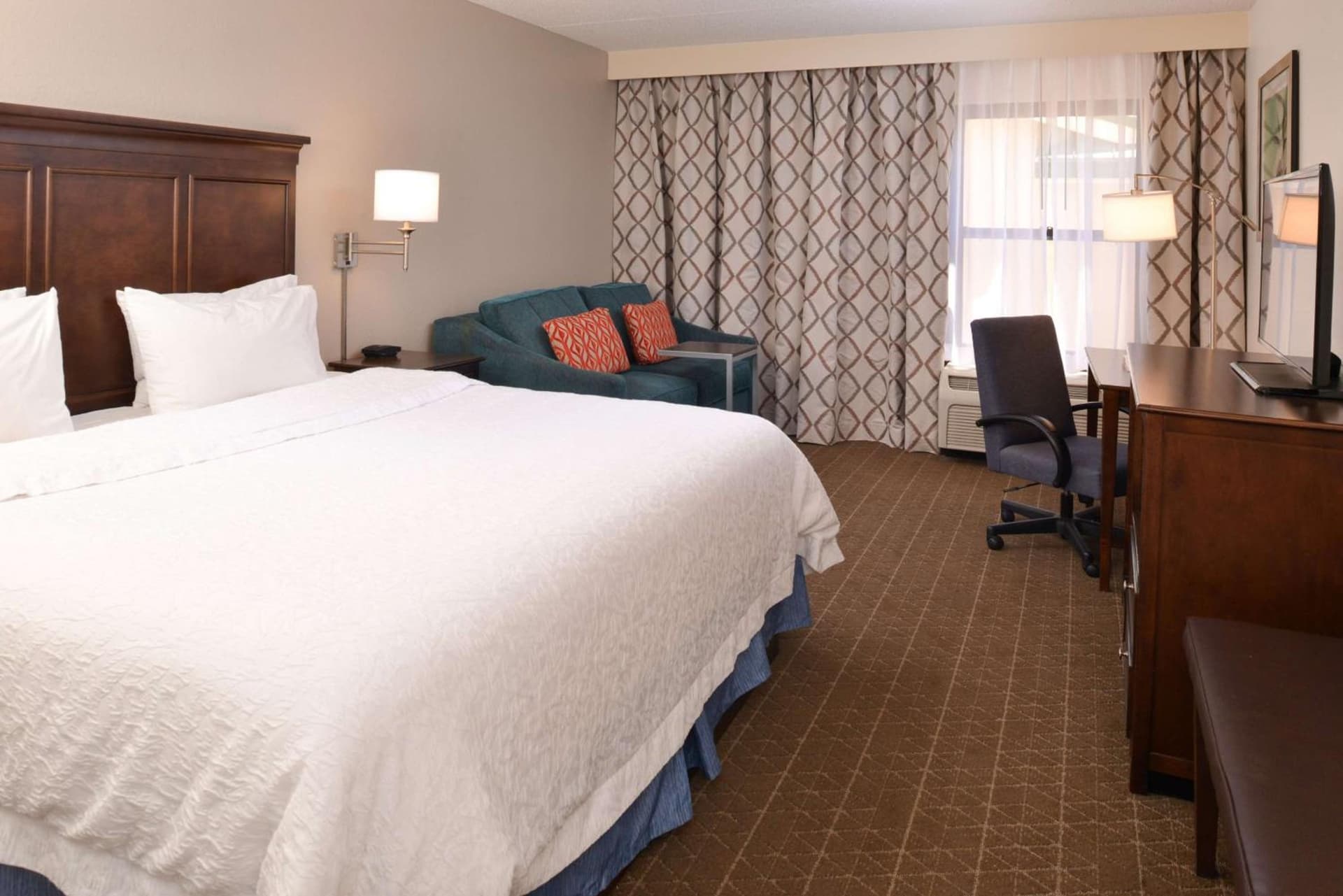 Hampton Inn & Suites Pueblo-Southgate gallery photo in Pueblo, CO — image 37