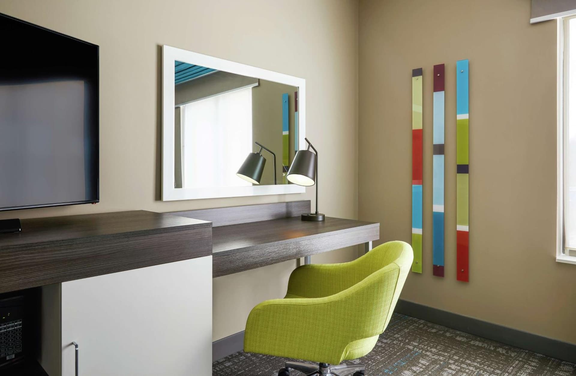 Hampton Inn & Suites Chicago/Waukegan gallery photo in Waukegan, IL — image 15
