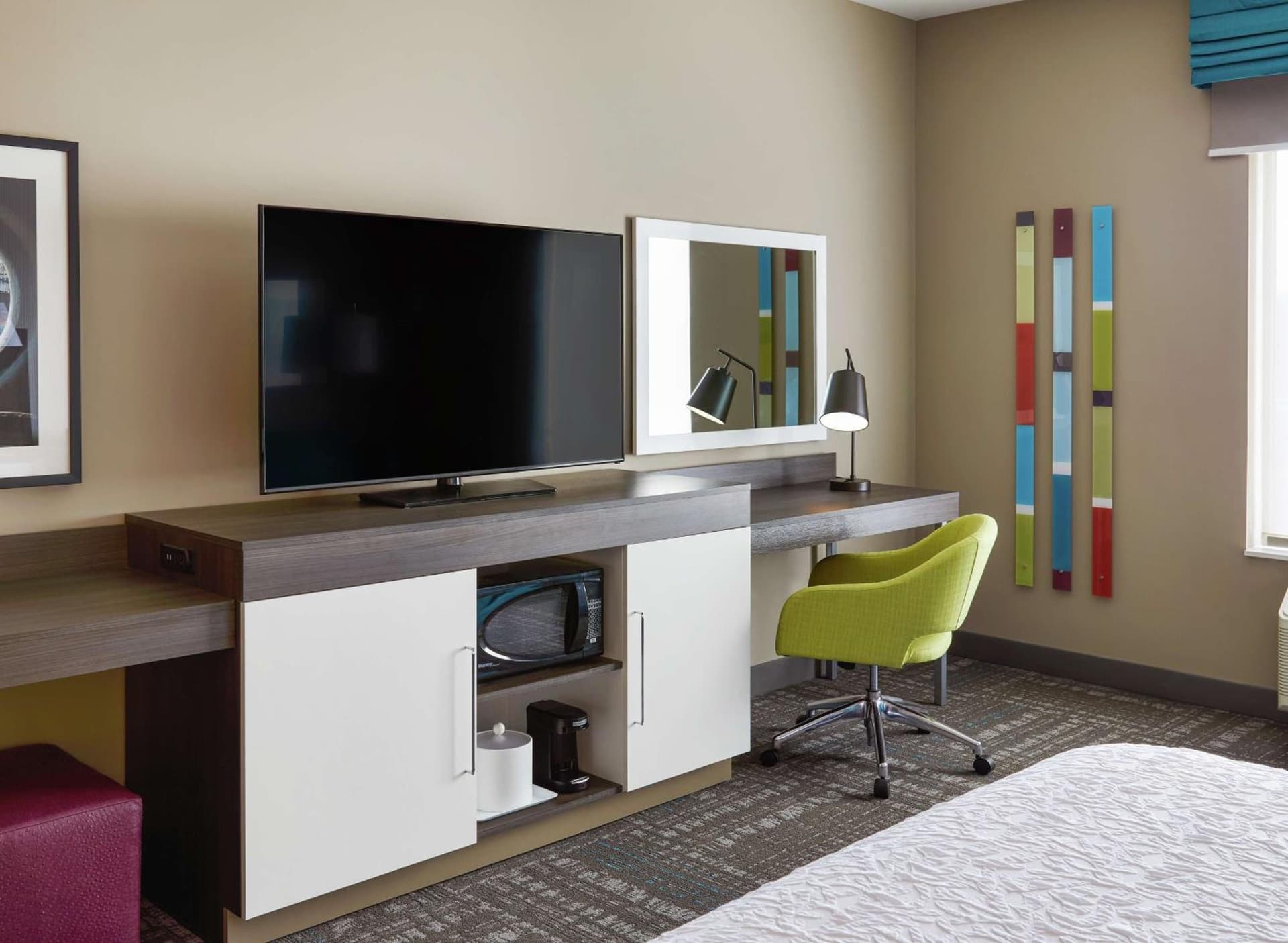 Hampton Inn & Suites Chicago/Waukegan gallery photo in Waukegan, IL — image 25