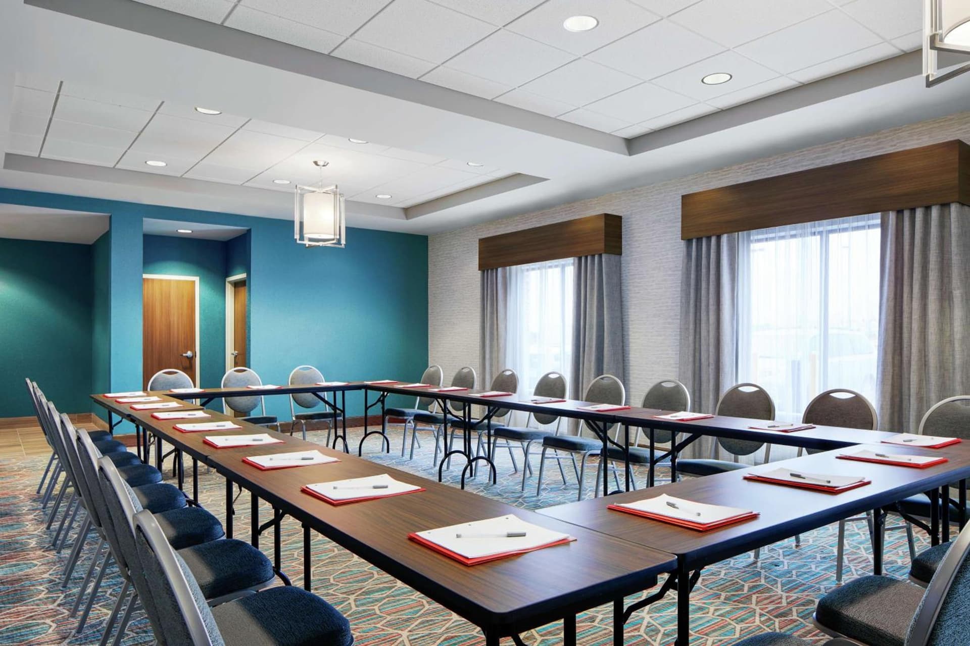 Hampton Inn & Suites Chicago/Waukegan gallery photo in Waukegan, IL — image 33