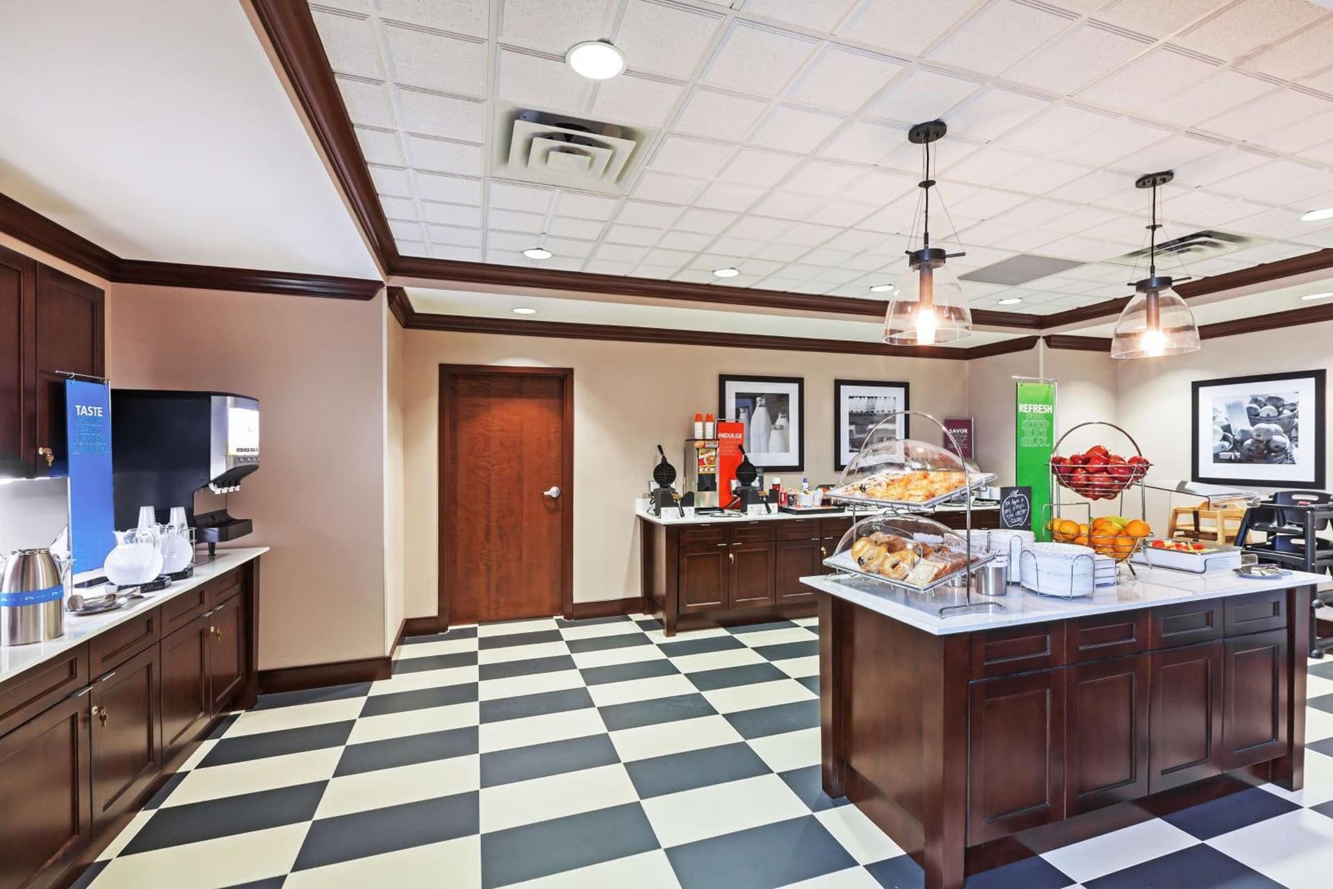 Hampton Inn & Suites Houston I-10 West Park Row, Tx gallery photo in Katy, TX — image 7