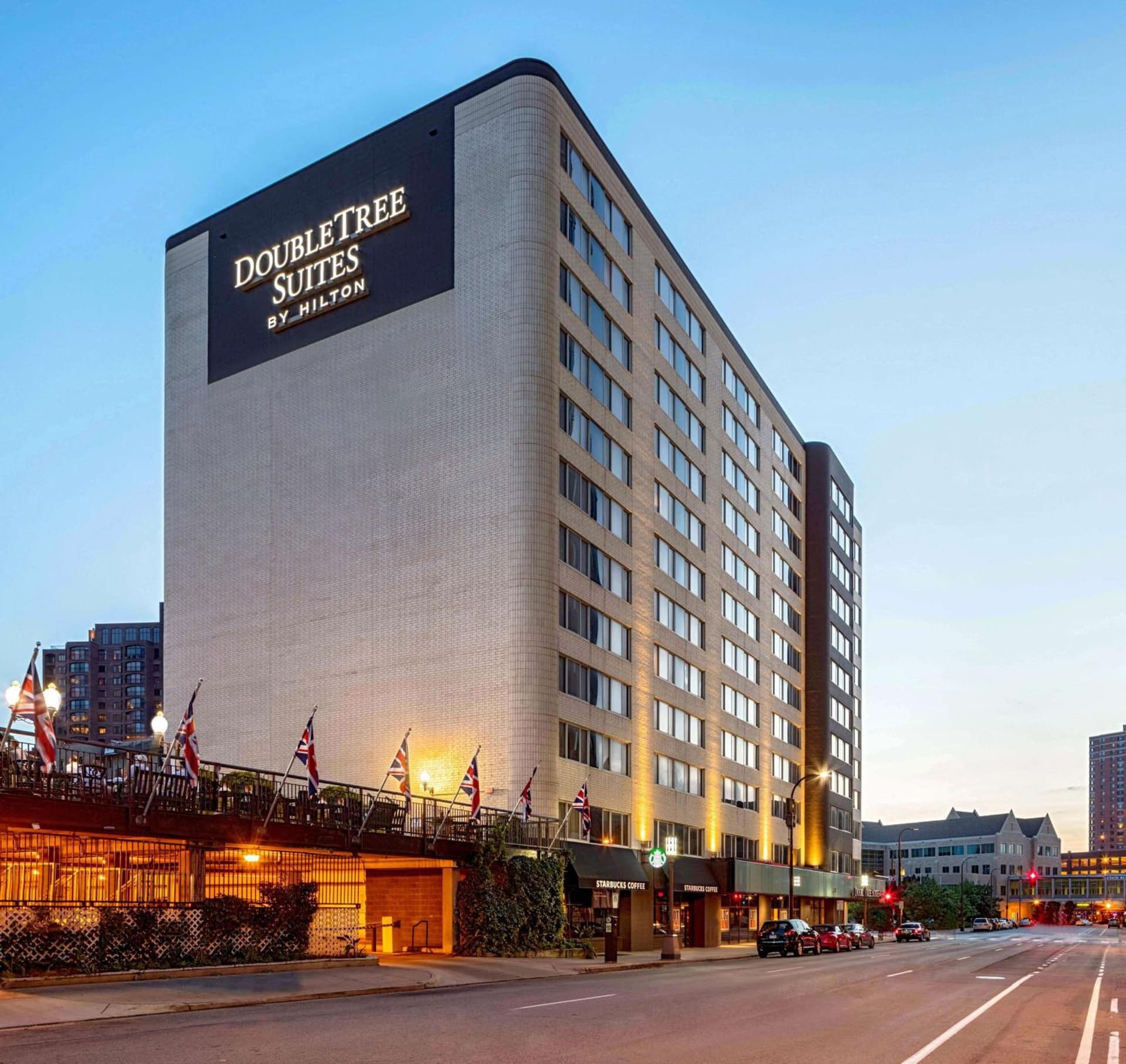 DoubleTree Suites by Hilton Minneapolis Downtown property views in Minneapolis, MN — gallery photo 3