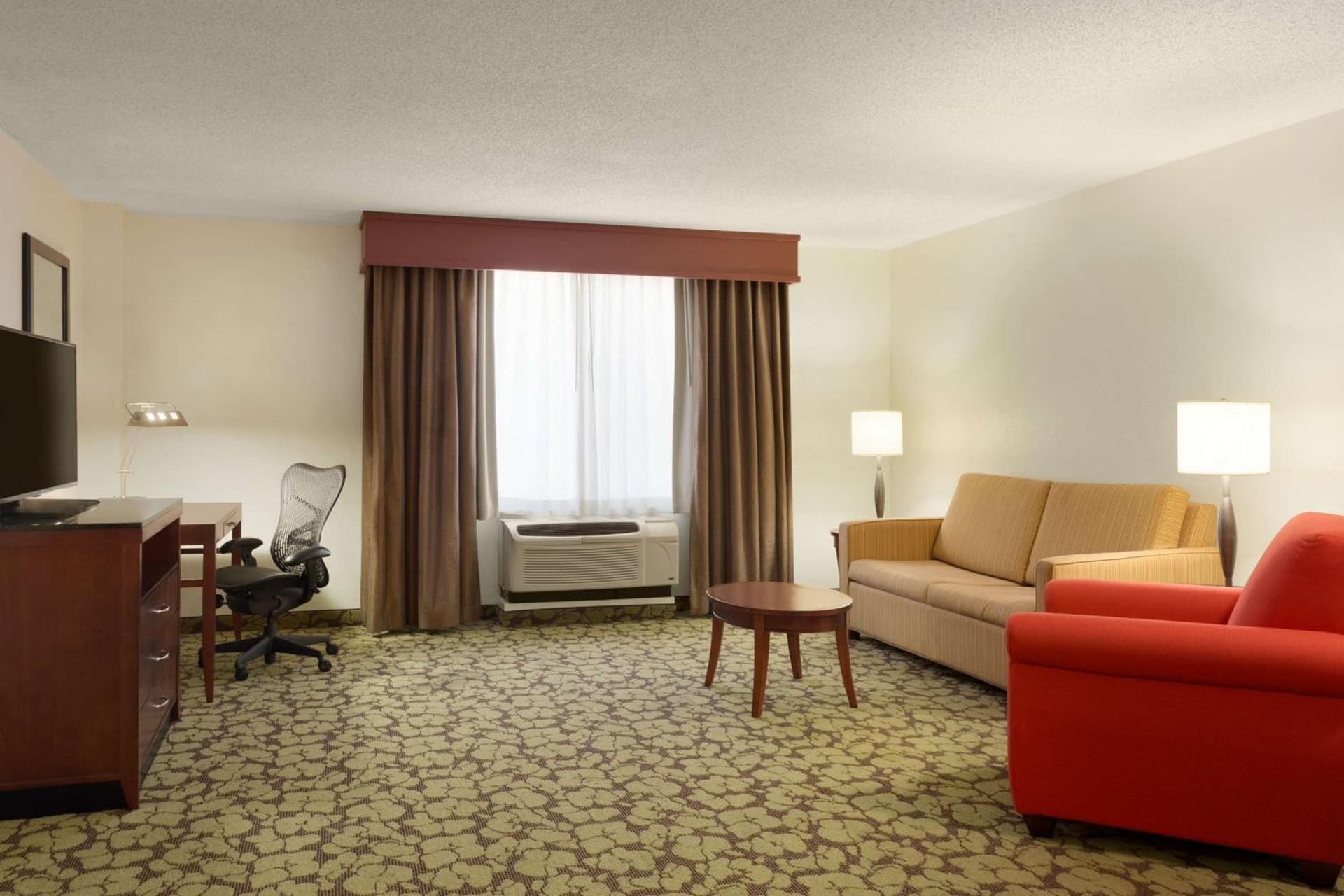 Hilton Garden Inn West Monroe interior in West Monroe, LA — gallery photo 2