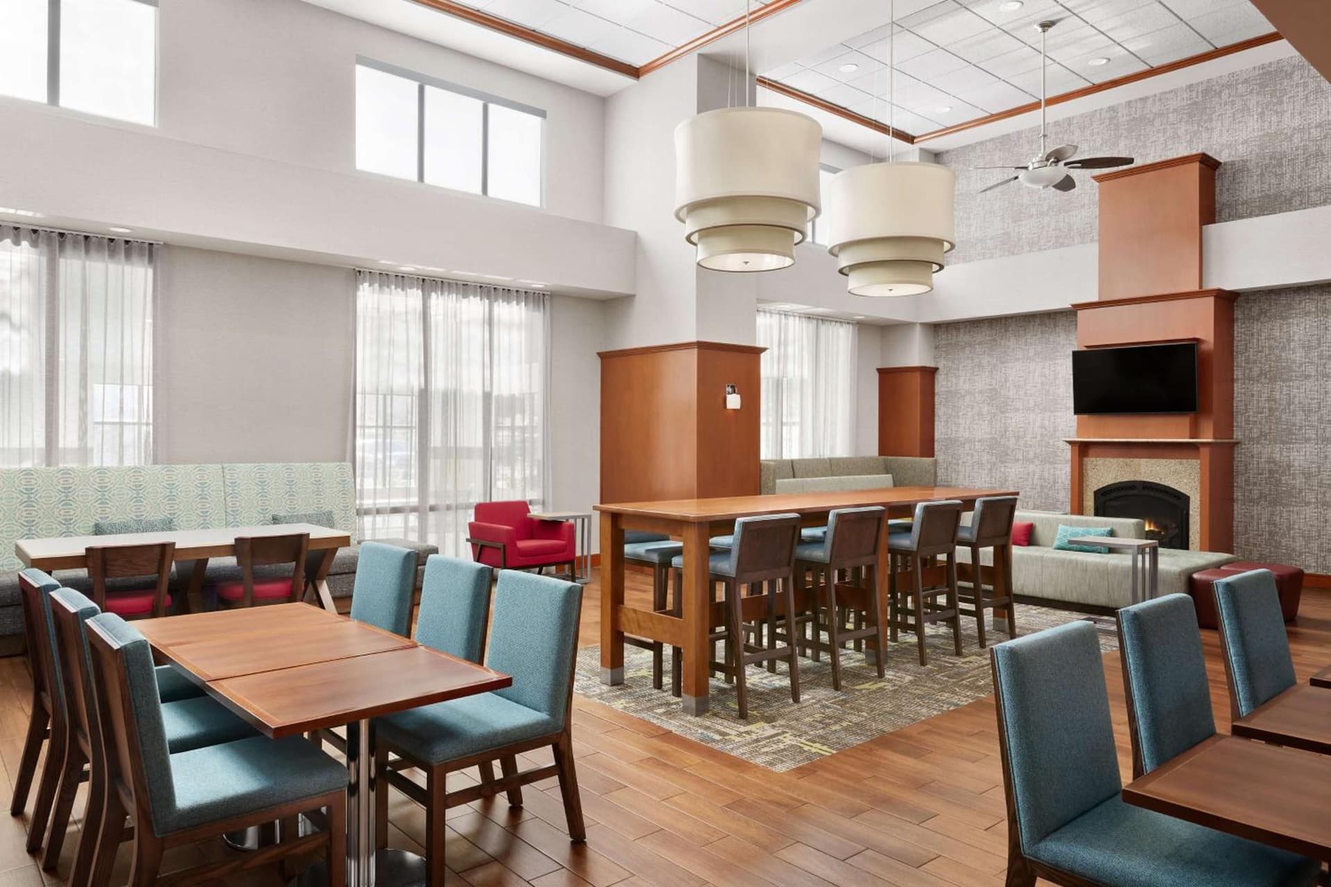 Hampton Inn & Suites West Haven gallery photo in West Haven, CT — image 23