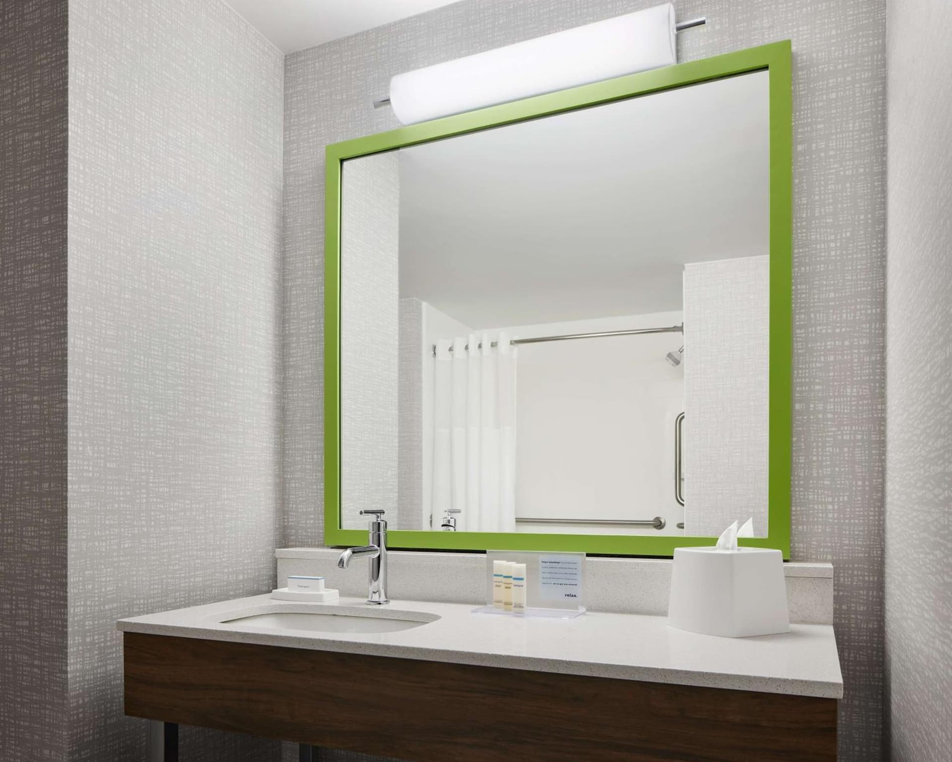 Hampton Inn & Suites West Haven gallery photo in West Haven, CT — image 13