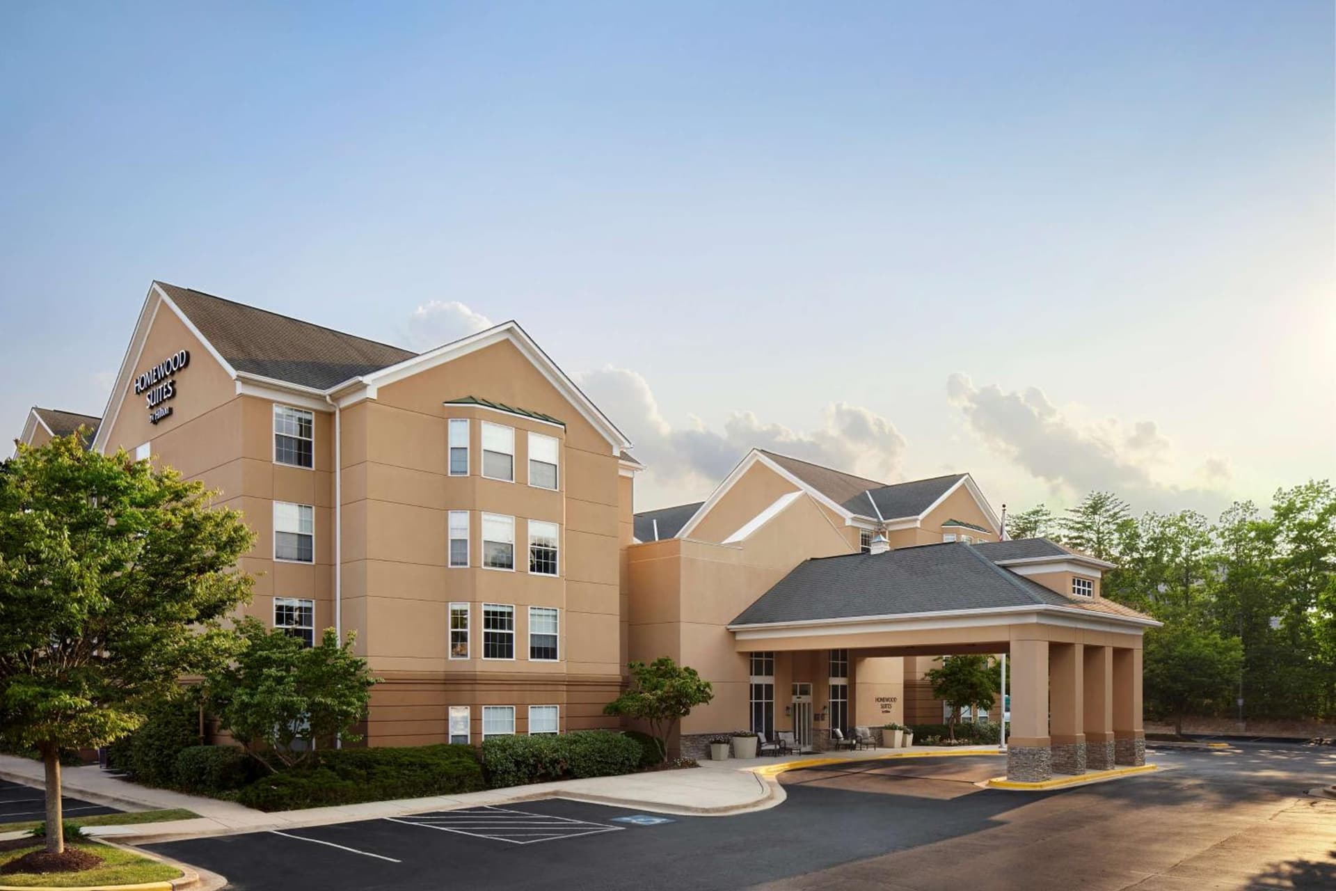 Homewood Suites by Hilton Baltimore-Washington Intl Apt interior in Linthicum Heights — gallery photo 2