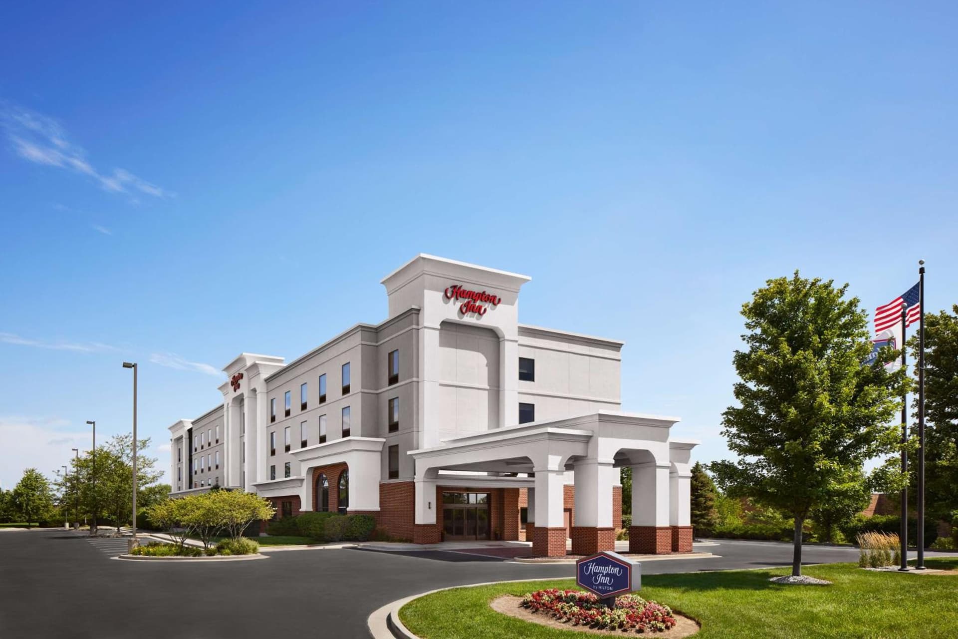 Hampton Inn Indianapolis Northwest - Park 100 interior in Indianapolis, IN — gallery photo 2