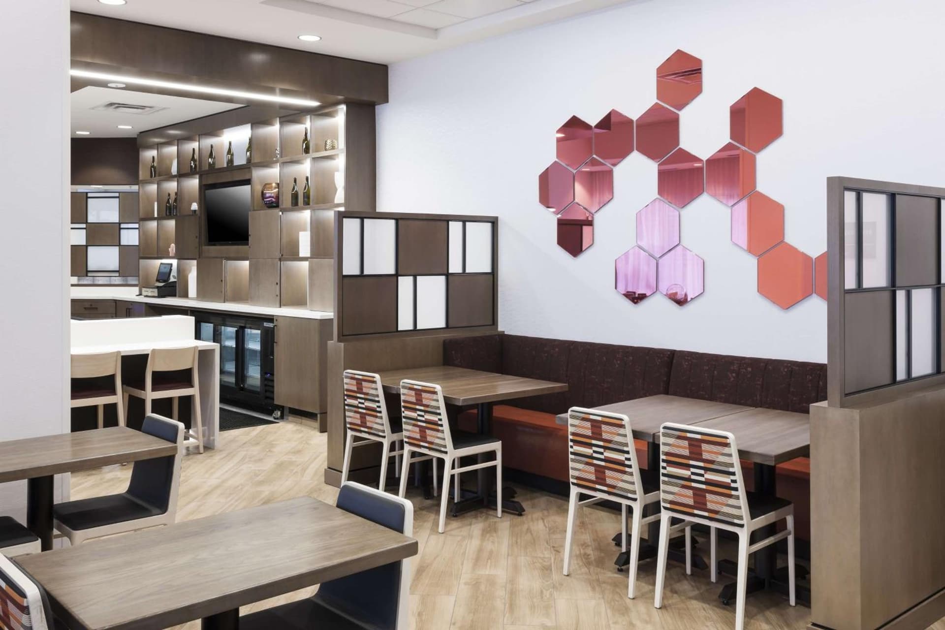 Hampton Inn & Suites Phoenix Downtown gallery photo in Phoenix, AZ — image 26