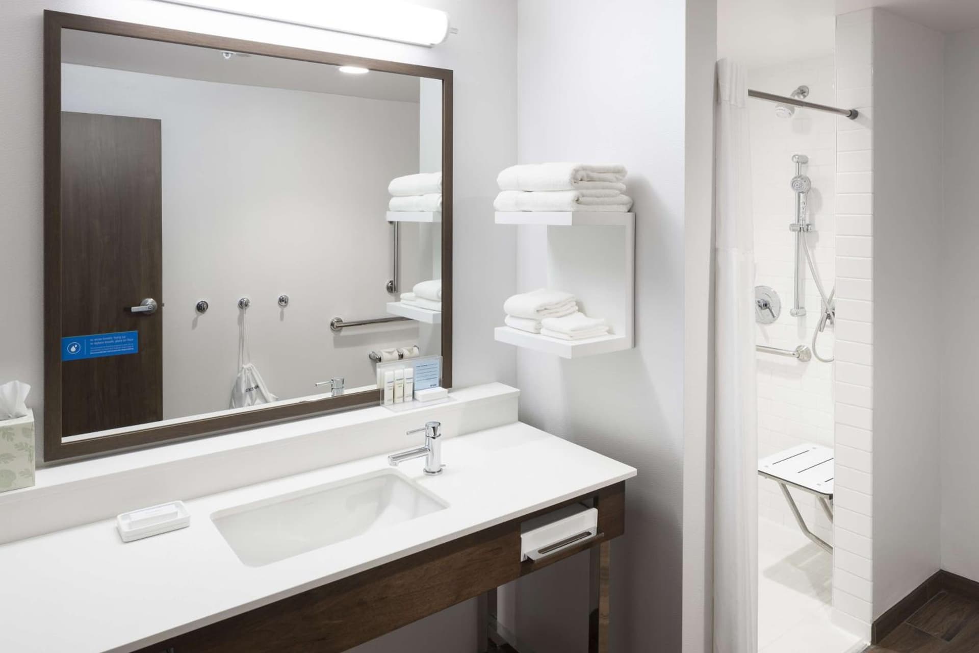 Hampton Inn & Suites Phoenix Downtown gallery photo in Phoenix, AZ — image 39