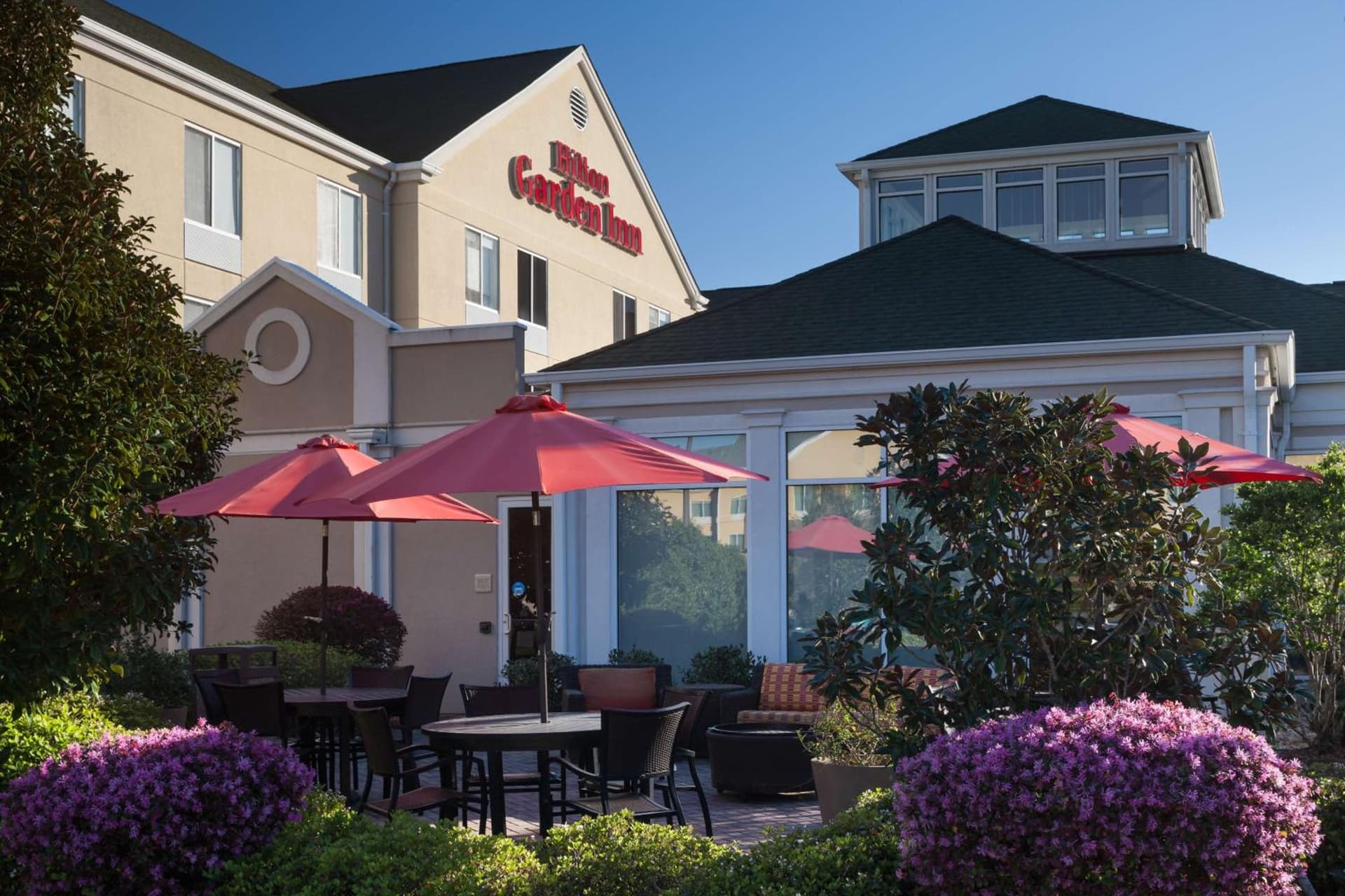 Hilton Garden Inn Savannah Airport interior in Savannah, GA — gallery photo 2