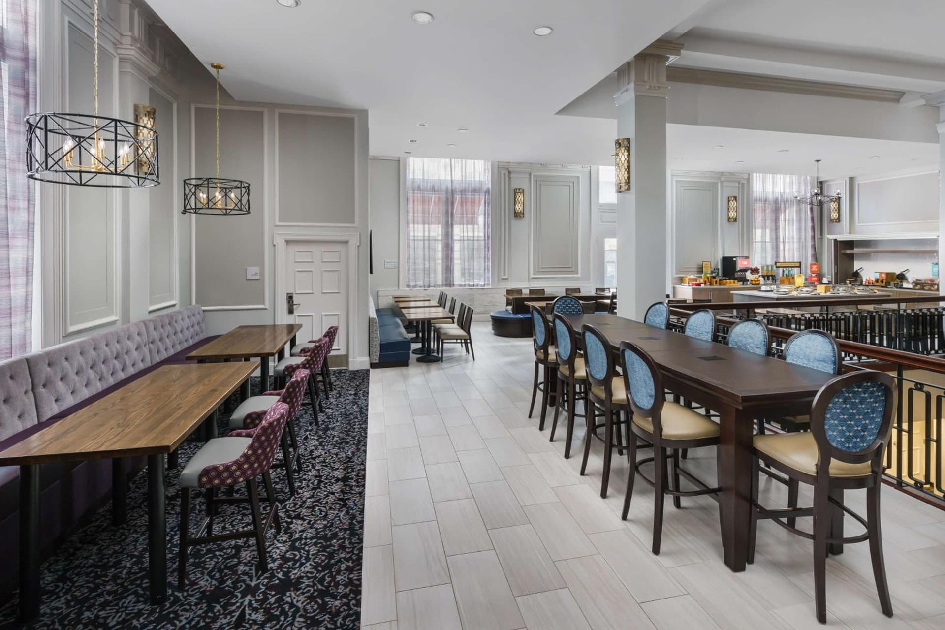 Hampton Inn & Suites Baltimore Inner Harbor property views in Baltimore, MD — gallery photo 3