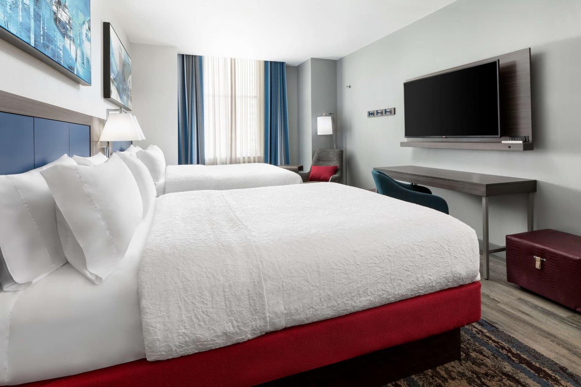 Hampton Inn & Suites Baltimore Inner Harbor gallery photo in Baltimore, MD — image 29