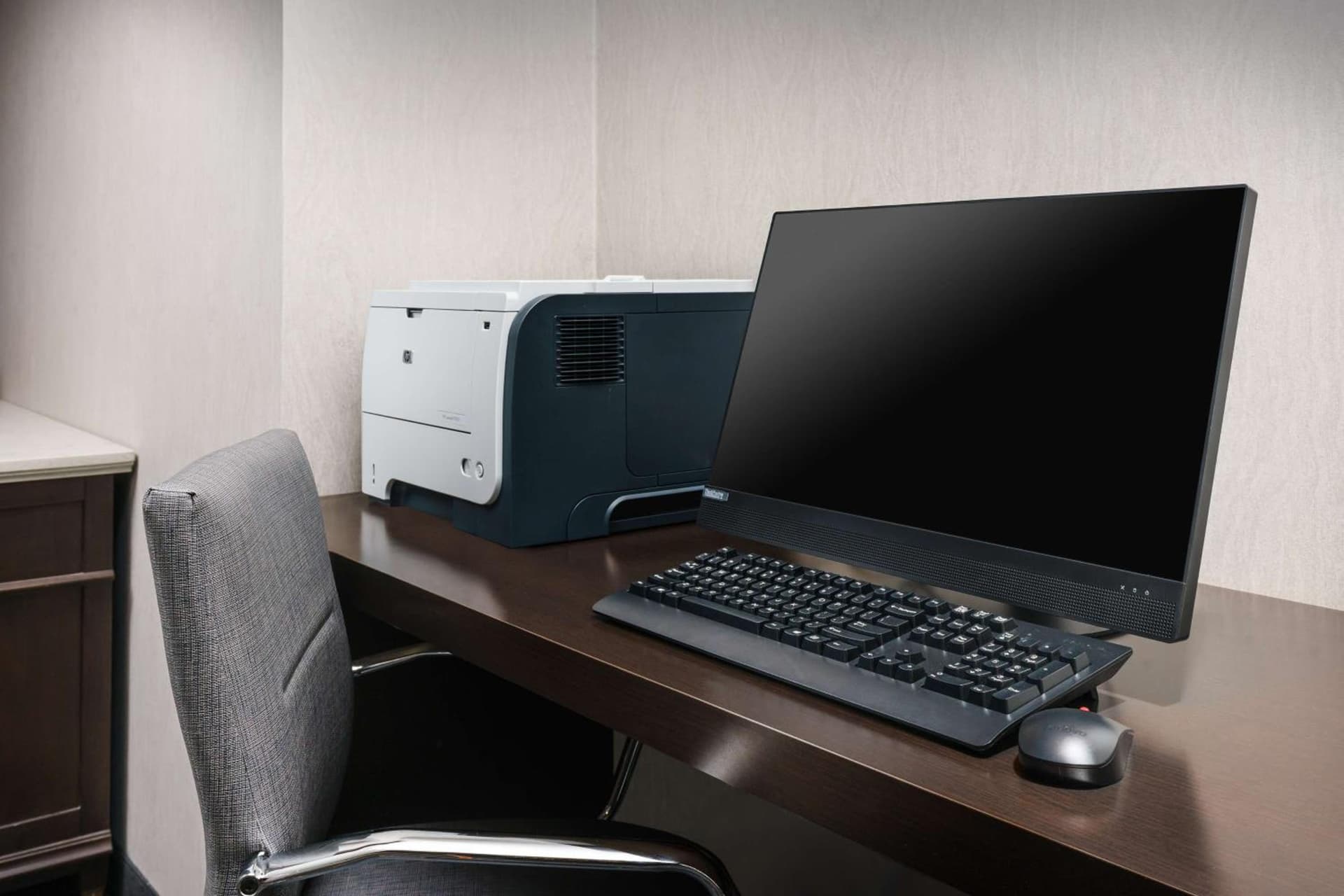 Hampton Inn & Suites Baltimore Inner Harbor gallery photo in Baltimore, MD — image 17