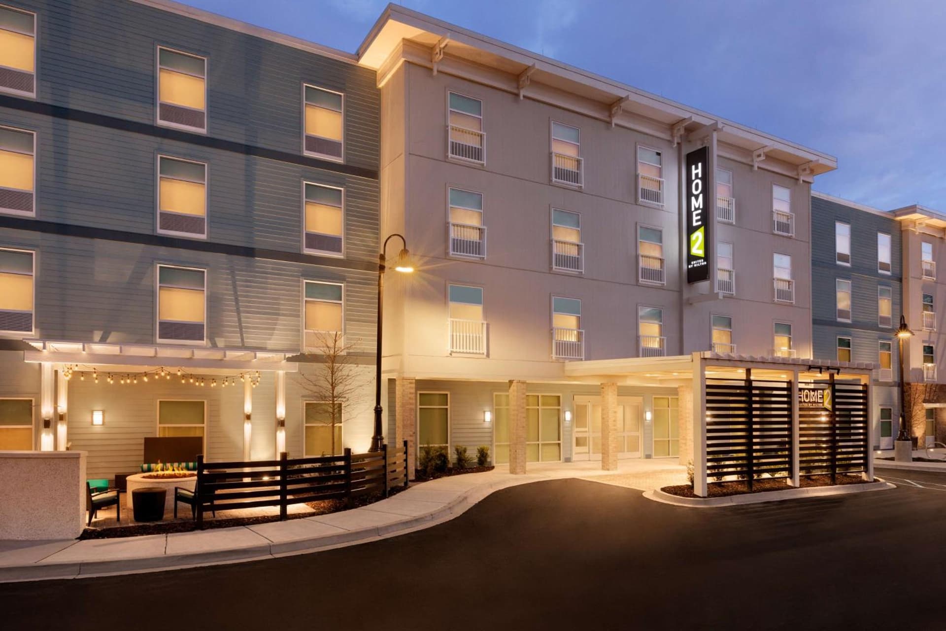 Home2 Suites By Hilton Mt Pleasant Charleston property views in Charleston, SC — gallery photo 3
