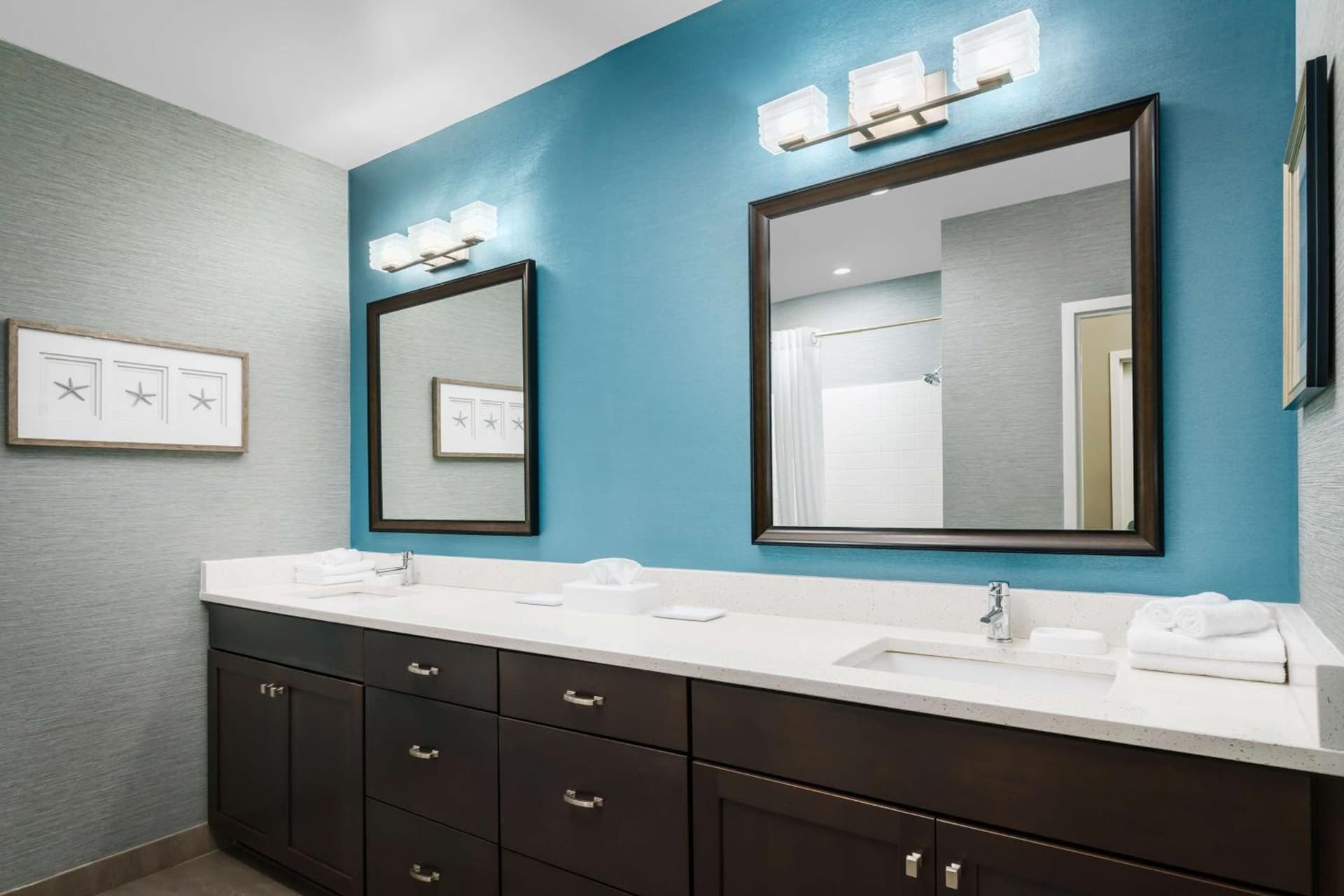 Homewood Suites by Hilton Myrtle Beach Oceanfront gallery photo in Myrtle Beach, SC — image 23