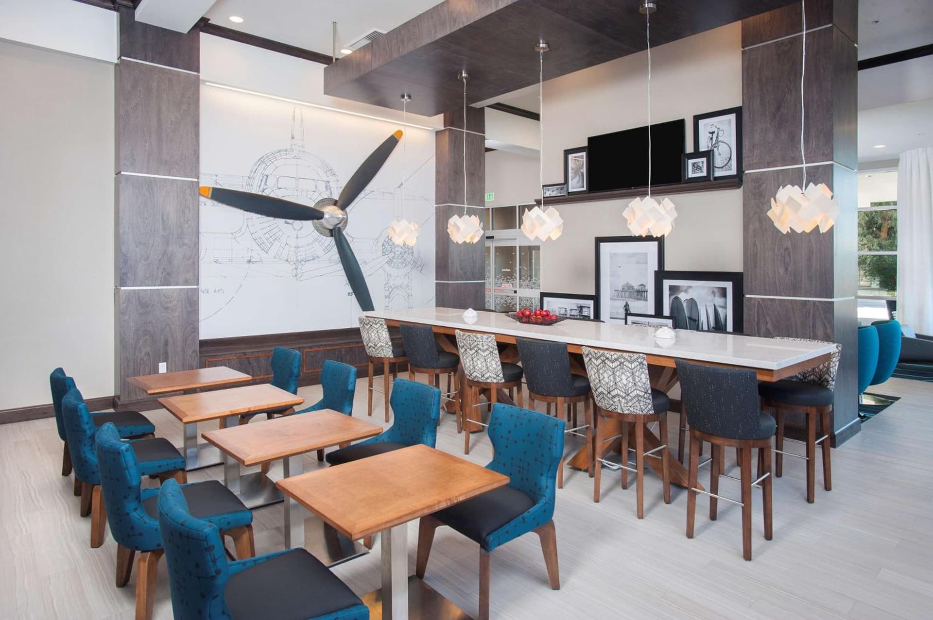 Hampton Inn & Suites LAX El Segundo gallery photo in El Segundo, CA — image 30