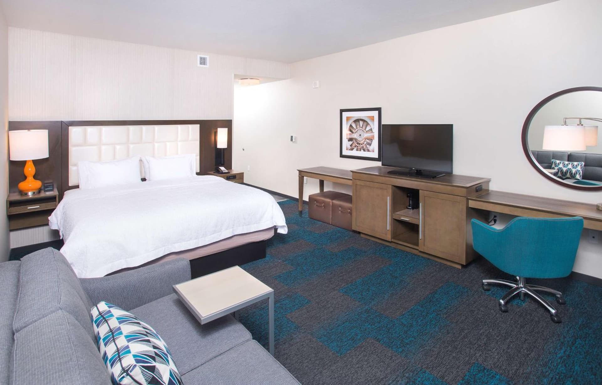 Hampton Inn & Suites LAX El Segundo gallery photo in El Segundo, CA — image 33
