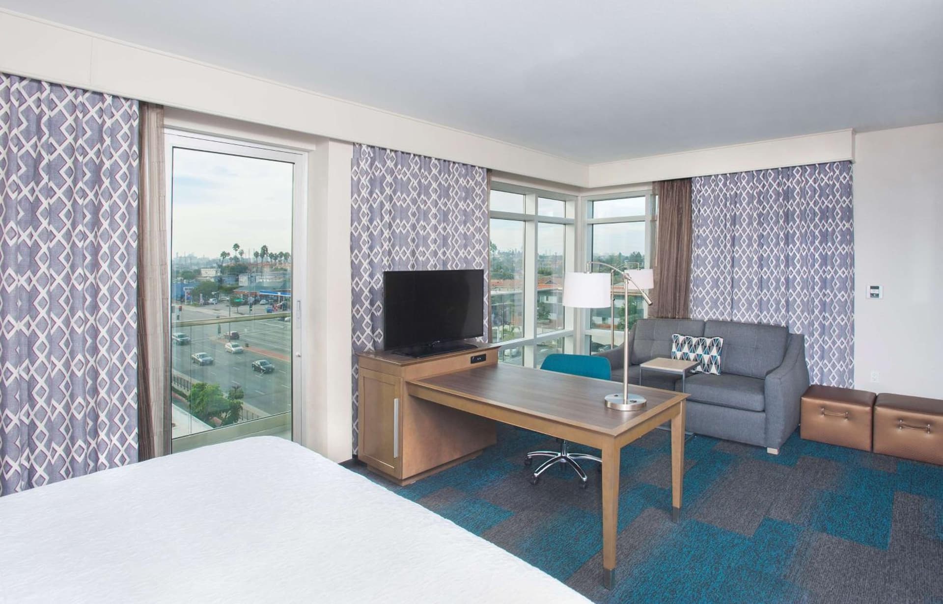 Hampton Inn & Suites LAX El Segundo gallery photo in El Segundo, CA — image 28