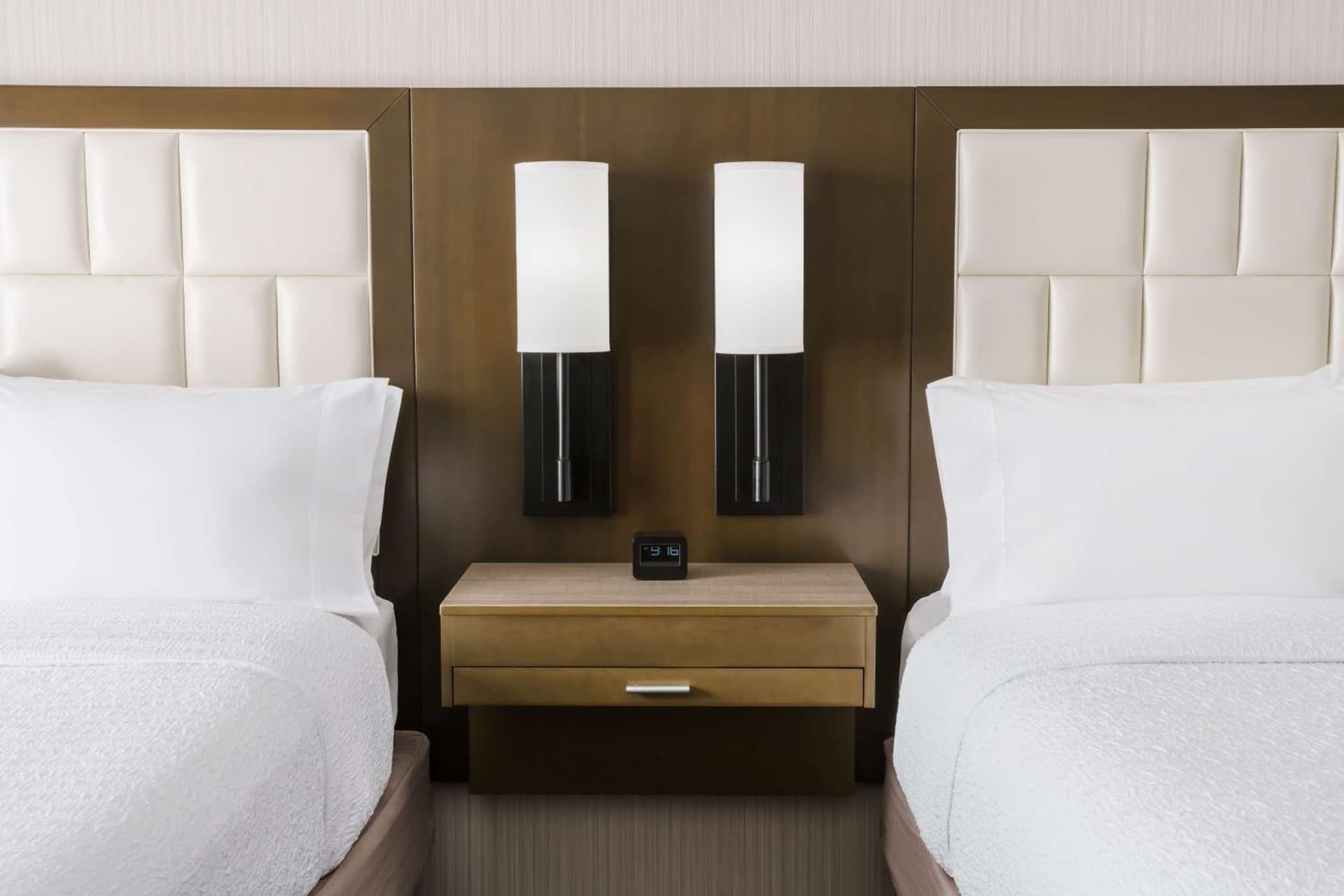 Hampton Inn & Suites LAX El Segundo gallery photo in El Segundo, CA — image 27