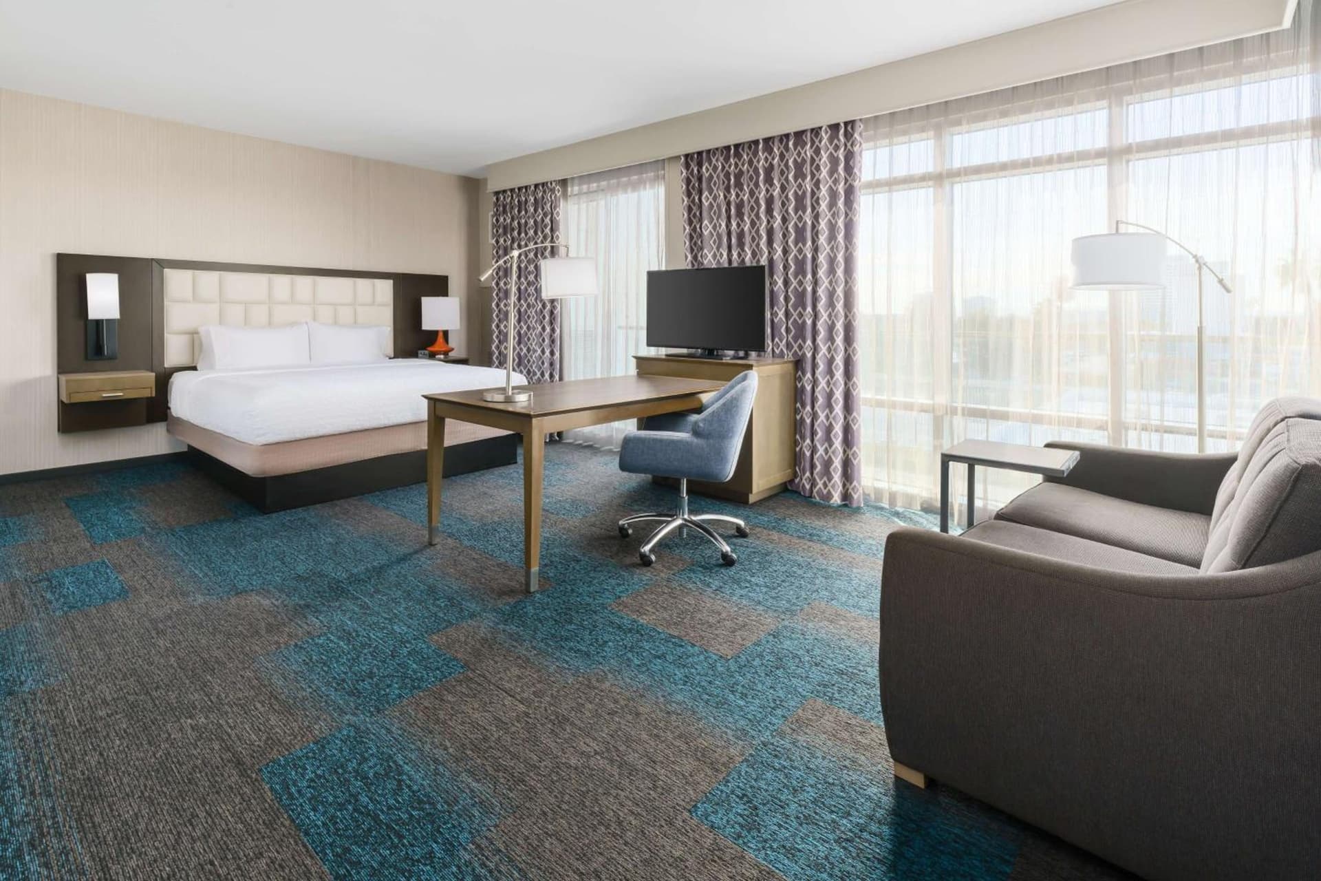 Hampton Inn & Suites LAX El Segundo gallery photo in El Segundo, CA — image 48