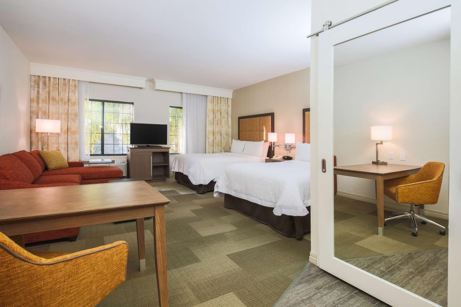 Hampton Inn & Suites Camarillo property views in Camarillo, CA — gallery photo 3