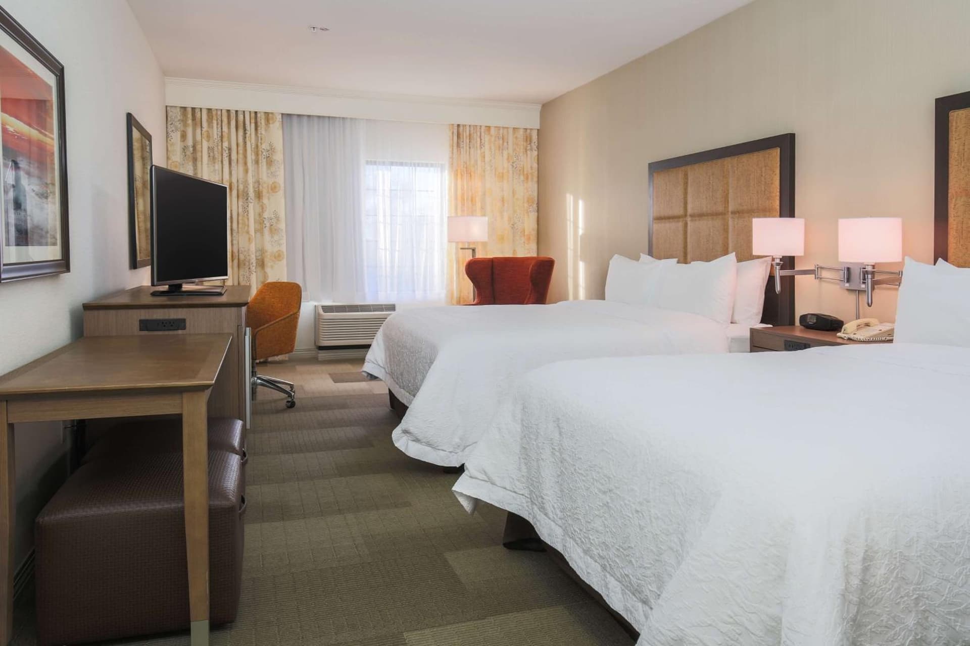 Hampton Inn & Suites Camarillo gallery photo in Camarillo, CA — image 19